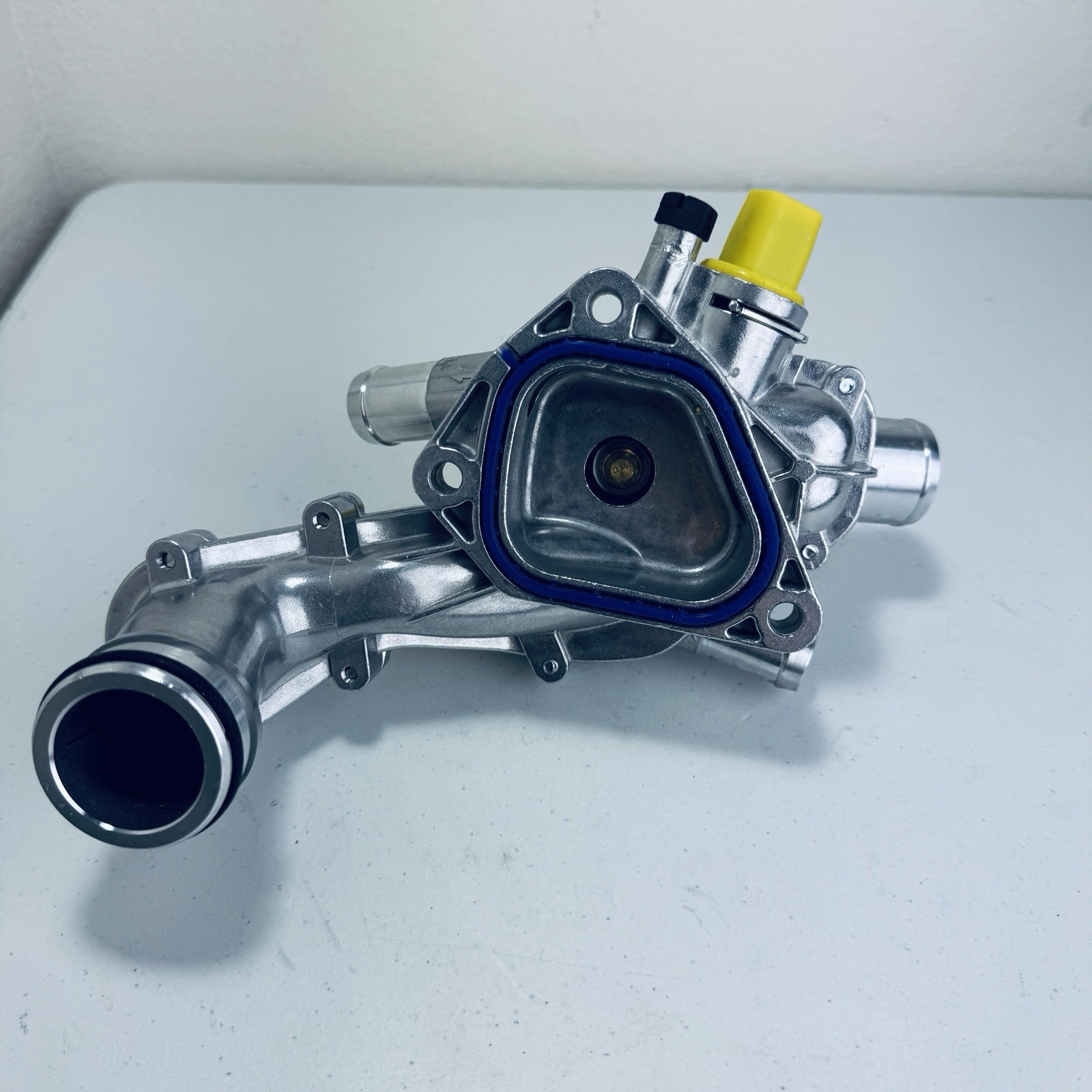UPGRADE ALUMINUM THERMOSTAT HOUSING ASSEMBLY FOR 2007-2013 MINI COOPER L4 1.6L UPGRADE ALUMINUM THERMOSTAT HOUSING ASSEMBLY FOR 2007-2013 MINI COOPER L4 1.6L