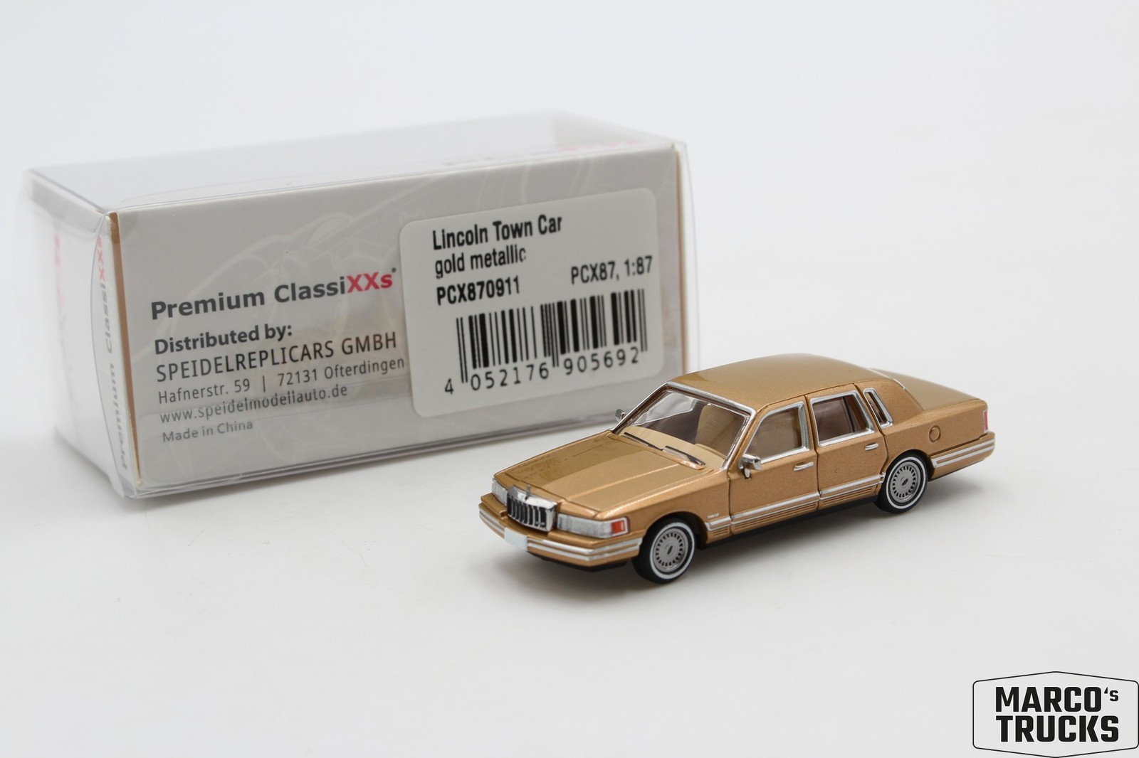 Brekina Lincoln Town Car gold No. PCX870911 1:87 /BRN3591