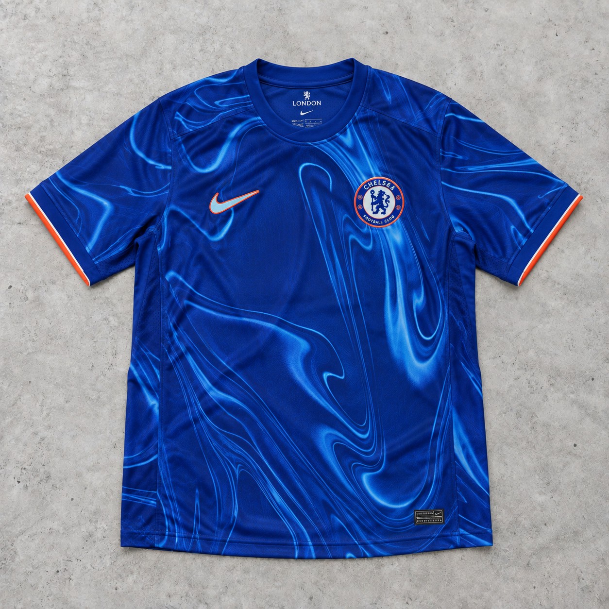 Nike Chelsea 2024/25 Home Jersey Shirt Size XL Pre-Owned