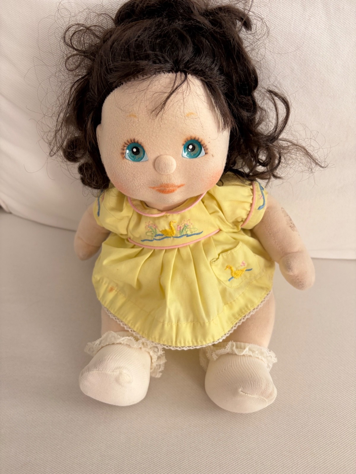 Mattel My Child Doll Brunette Brown Wavy Hair Blue/Green Eyes Caucasian 1985 Mattel My Child Doll Brunette Brown Wavy Hair Blue/Green Eyes Caucasian 1985