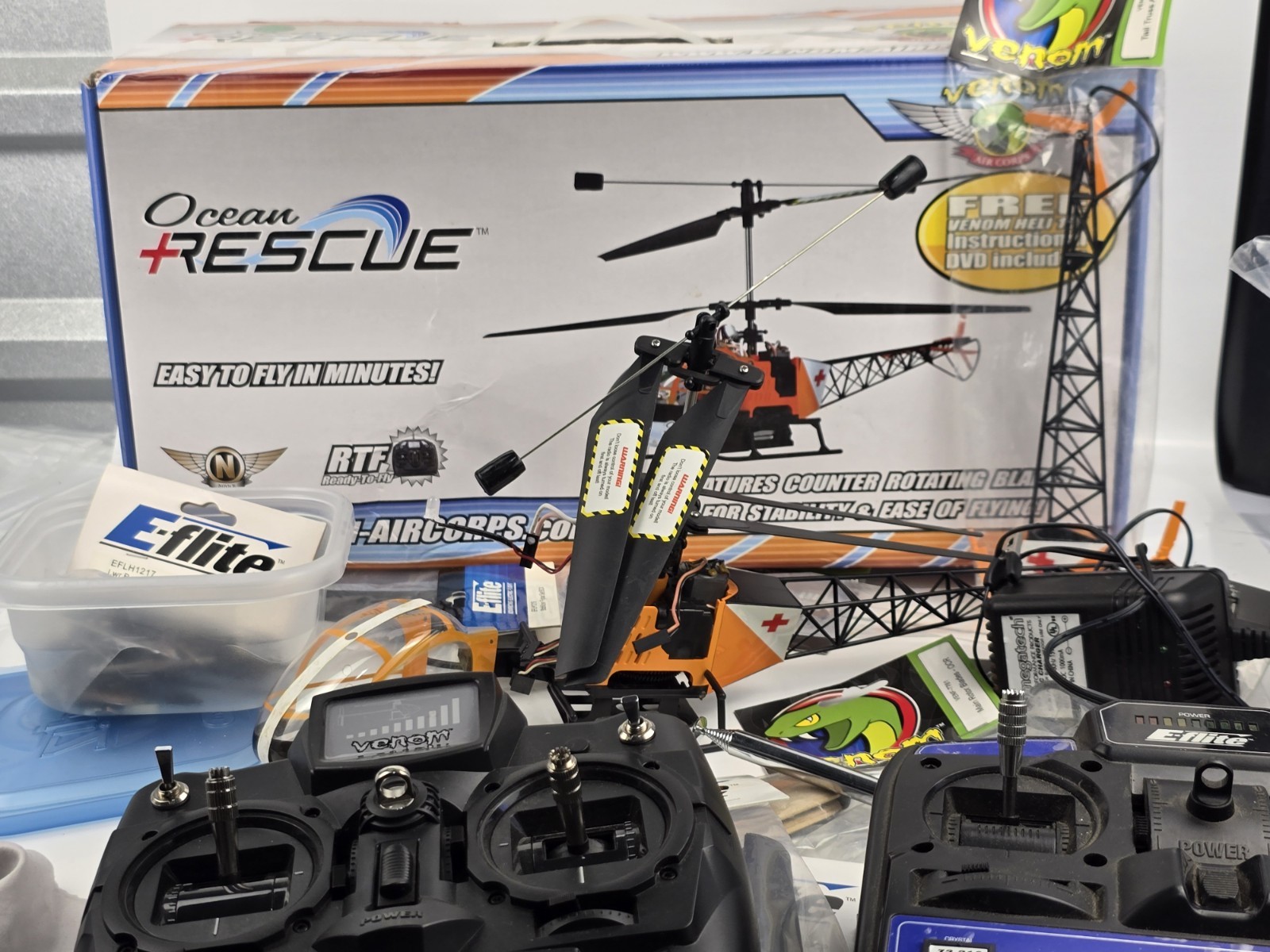 E-flite Blade CX2 Ocean Rescue Venom RC Helicopter Parts Lot 2 Transmitters Box E-flite Blade CX2 Ocean Rescue Venom RC Helicopter Parts Lot 2 Transmitters Box
