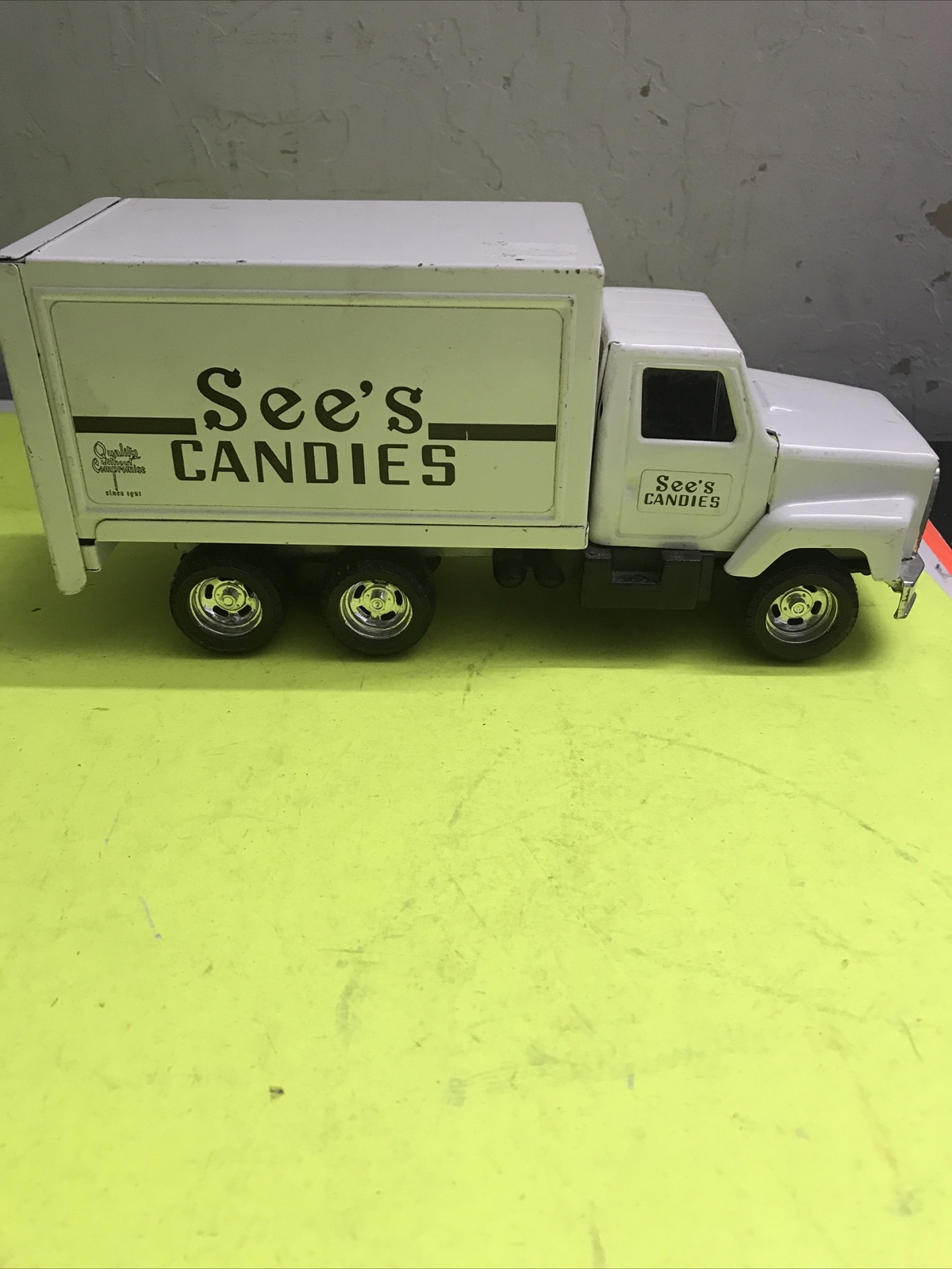 Vintage ERTL See’s Candies Metal Die cast Delivery Truck