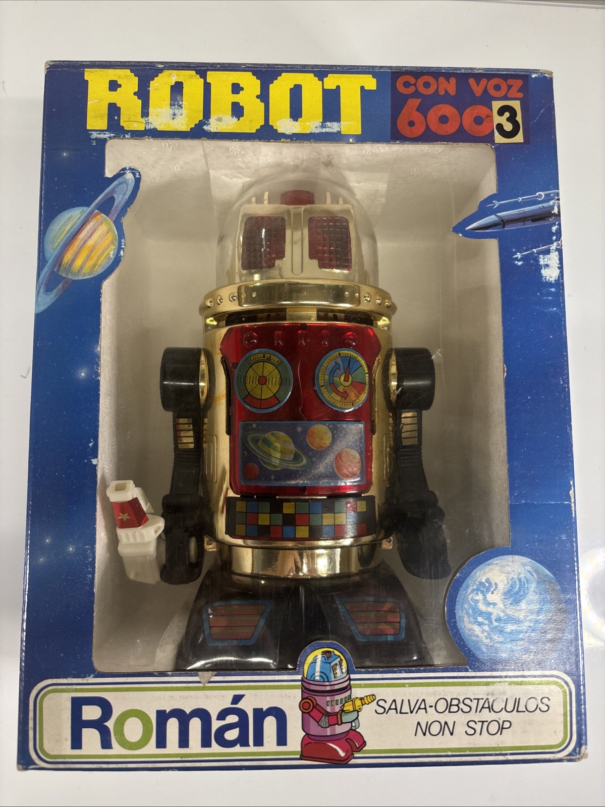 Rare Vintage ROBOT Lights Up Spain BatteryOperated Action Space Sci-fi 80s T2