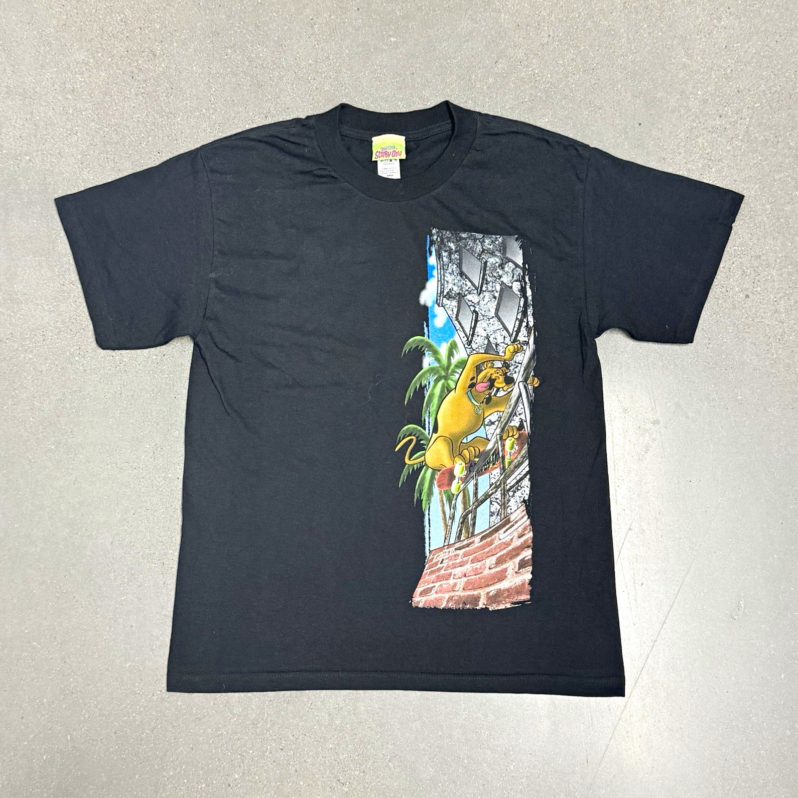 1998 Vintage Cartoon Network Scooby-Doo Skateboarding Boardslide Graphic Tee YL 1998 Vintage Cartoon Network Scooby-Doo Skateboarding Boardslide Graphic Tee YL