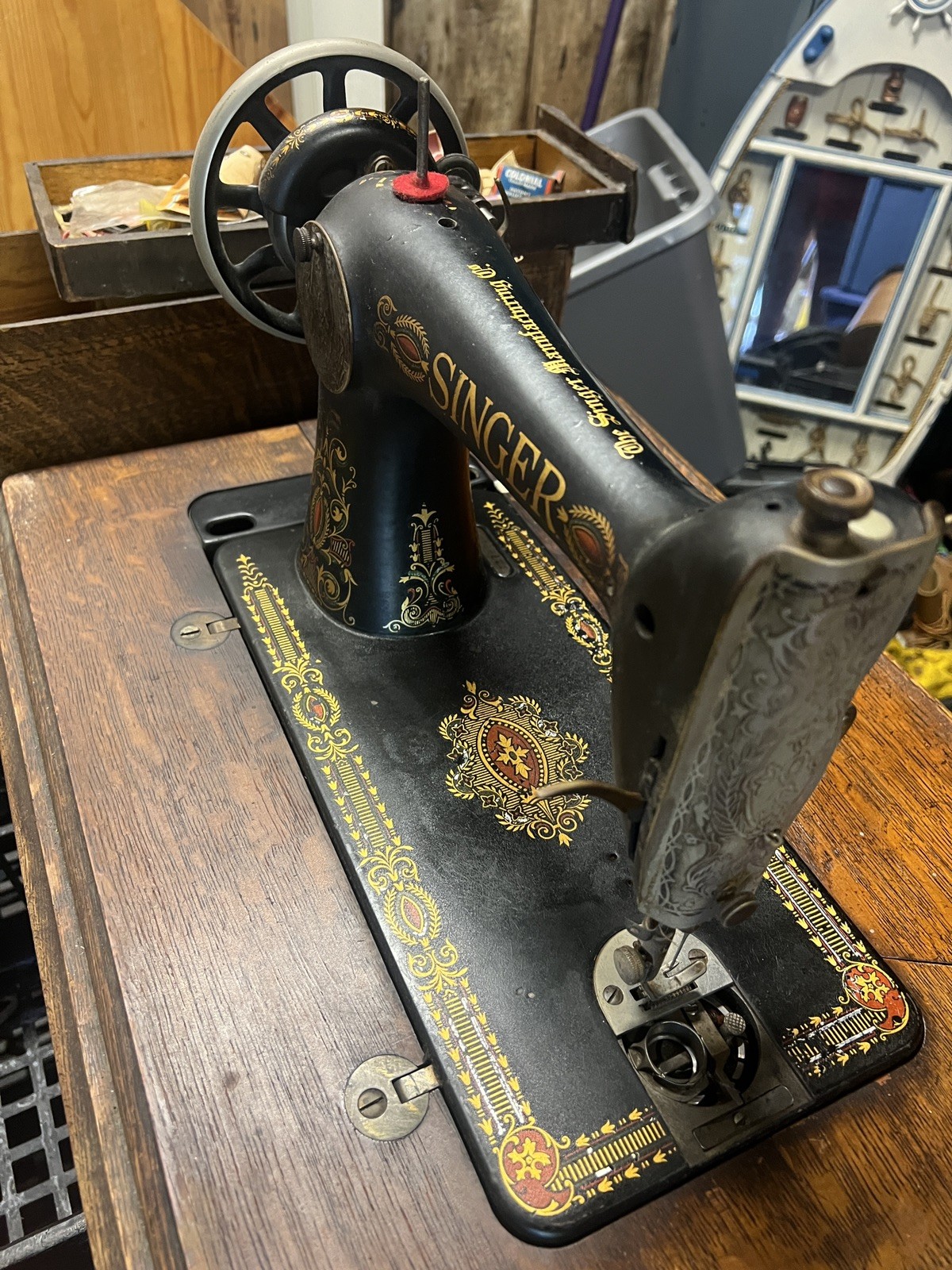 Antique Singer Lotus Sewing Machine Antique Singer Lotus Sewing Machine