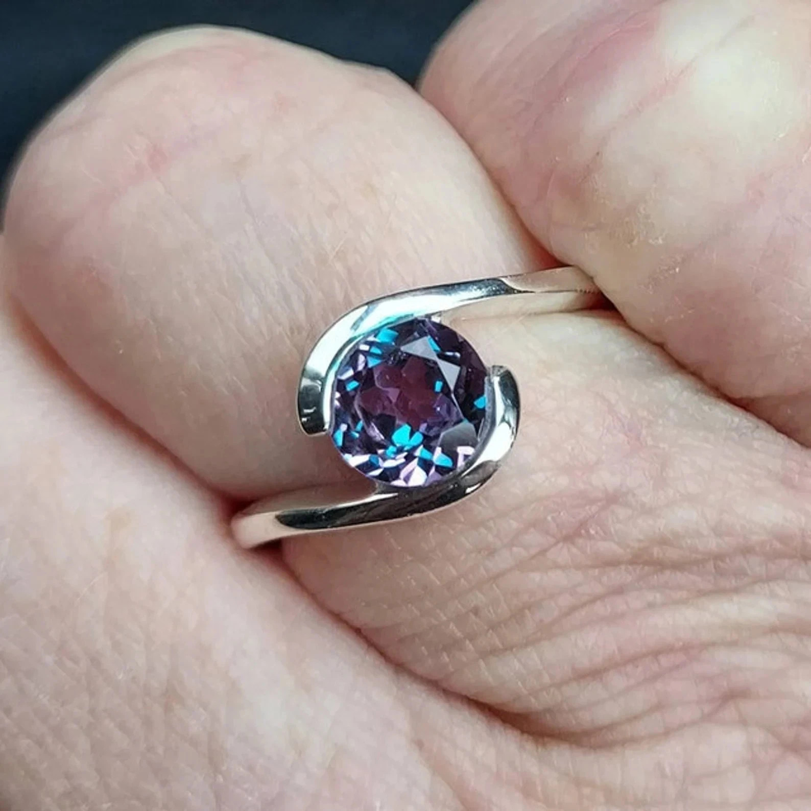 GIE Certified 6 Ct Natural Alexandrite Round Gemstone Ring - Crafted 925 Silver