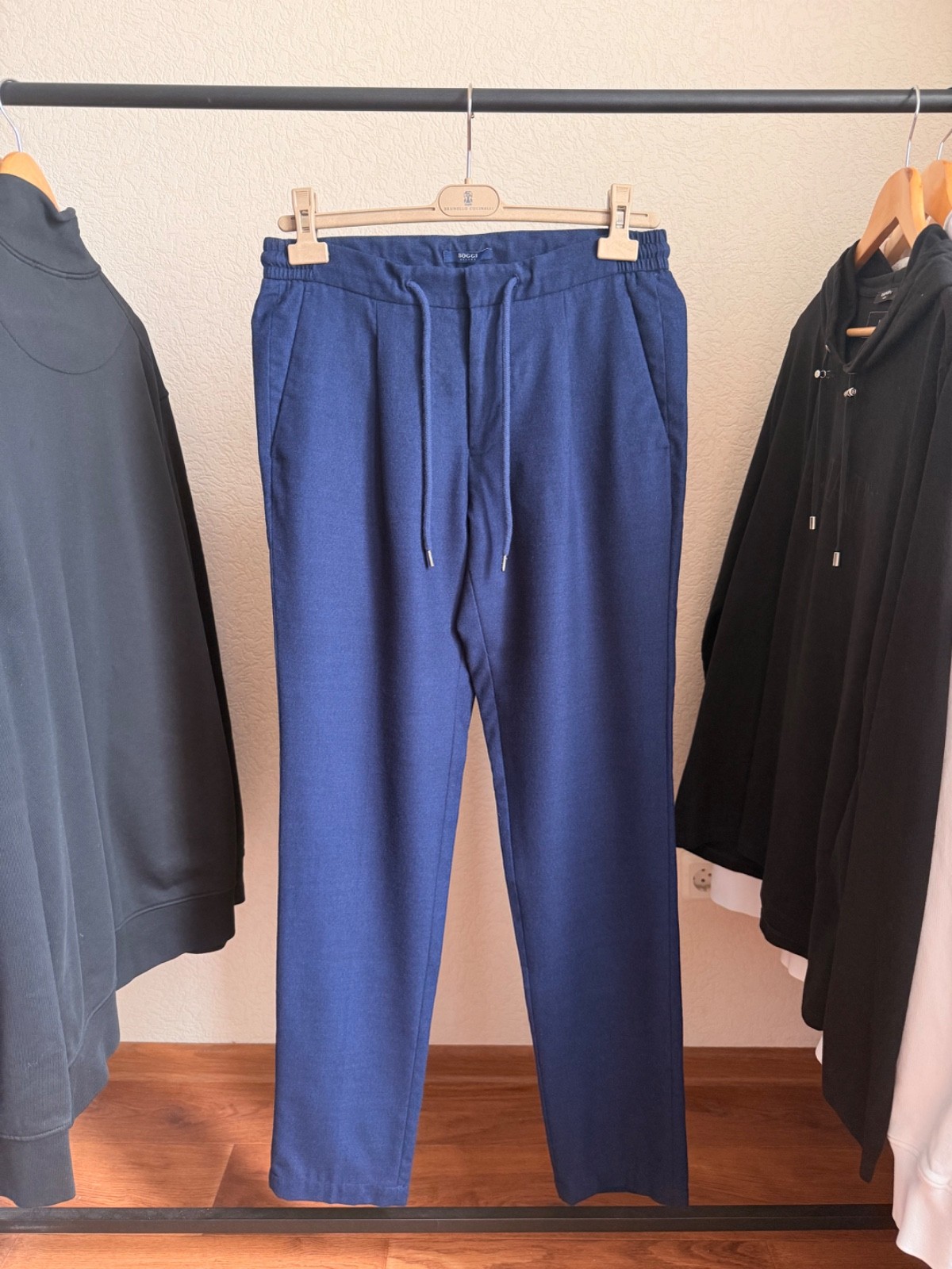 Boggi Milano navy blue travel wool coulisse trousers Mens Size S