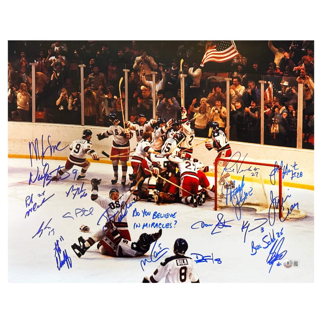 Miracle On Ice 18-Autograph 1980's Gold Medalists Team USA 16x20 Photo (Beckett)