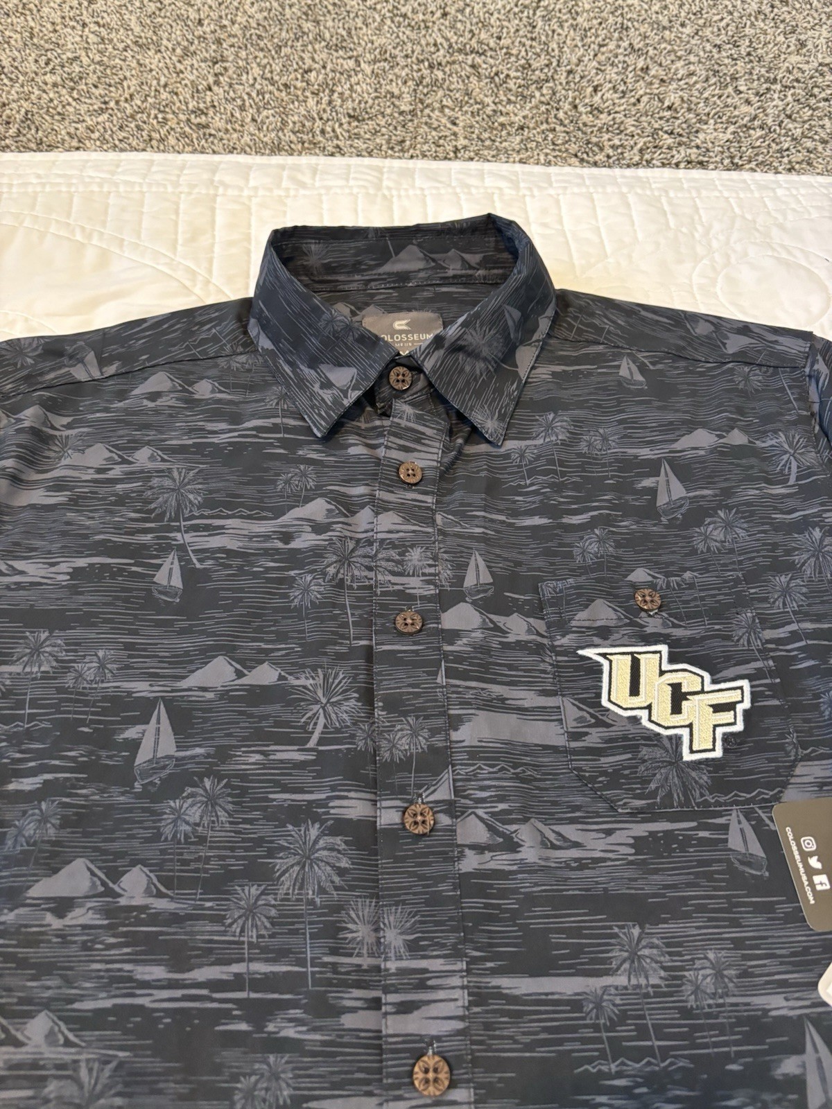 UCF Knights Colosseum Men\'s Polo Shirt Size Large Black / Gray Tropical NWT