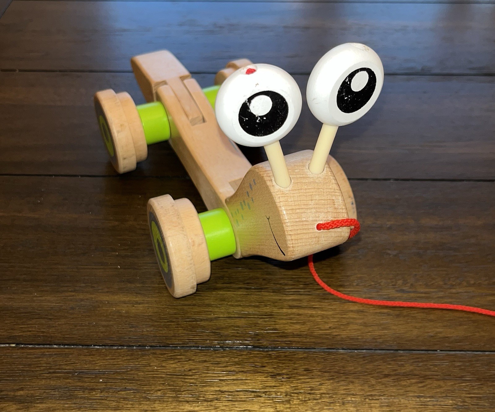 Hape Walk-A-Long Wooden Pull Toy / Toddler Walking Toy Natural Wood Hape Walk-A-Long Wooden Pull Toy / Toddler Walking Toy Natural Wood
