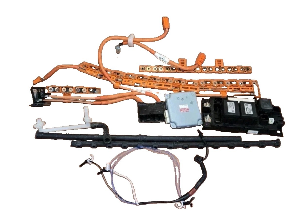 2010-2015 Toyota Prius Hybrid Battery Voltage Sensor Module 89892-47080 OEM