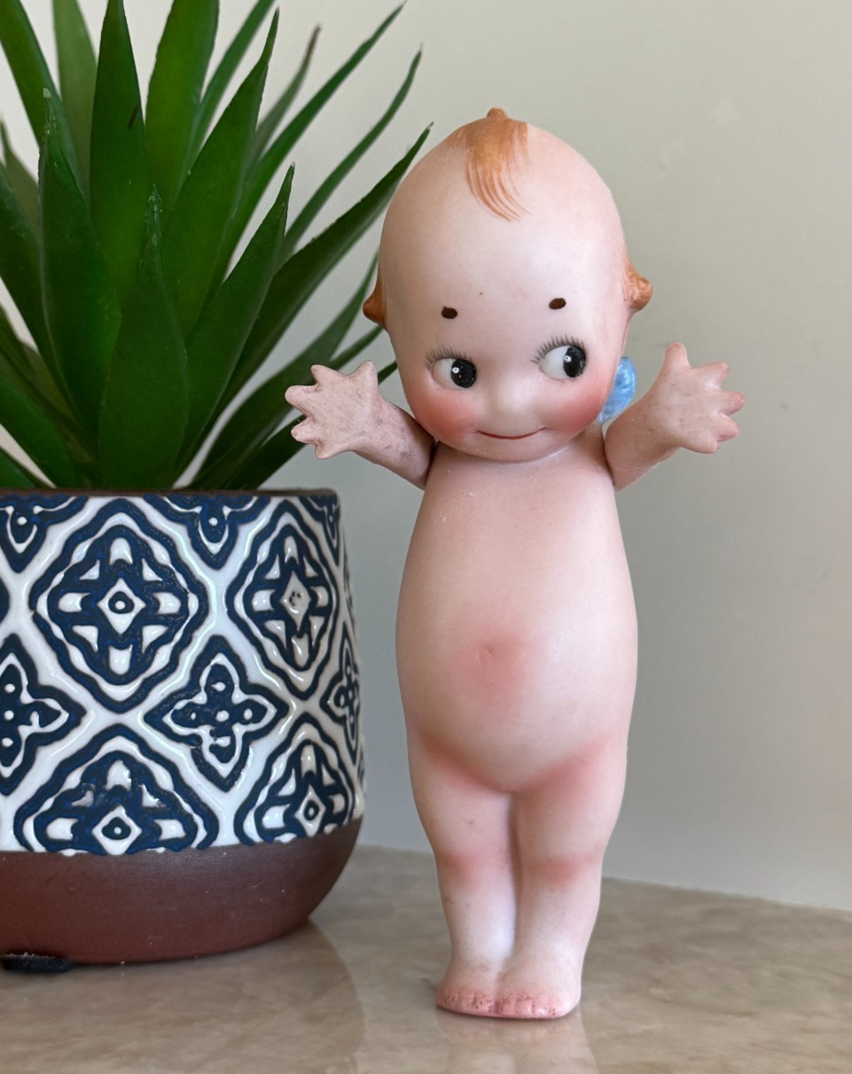 Antique Rose O'Neill Bisque Kewpie Doll w/ Back Label  Incised Feet 4 3/4 Inches