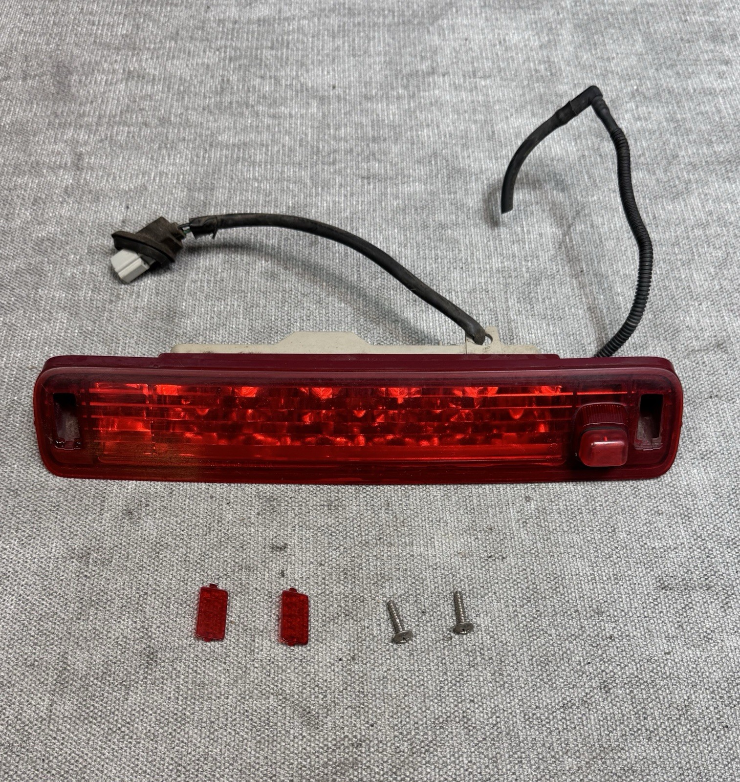 2009-2015 Honda Pilot High Mounted Stop Light Lamp 3rd Third Brake Light OEM