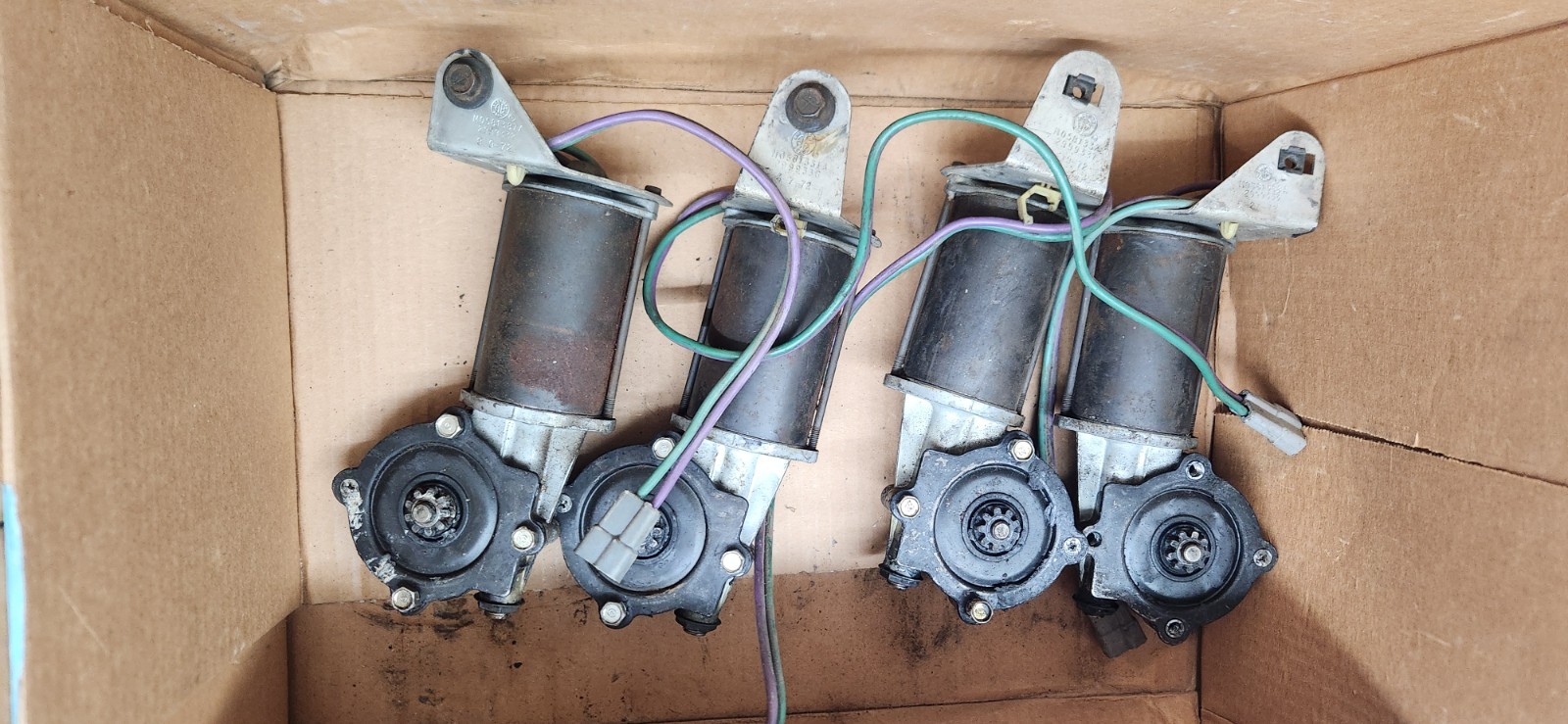 Mopar Chrysler Dodge Plymouth B C E Power window motors, Set of Four (4) 1973 Mopar Chrysler Dodge Plymouth B C E Power window motors, Set of Four (4) 1973