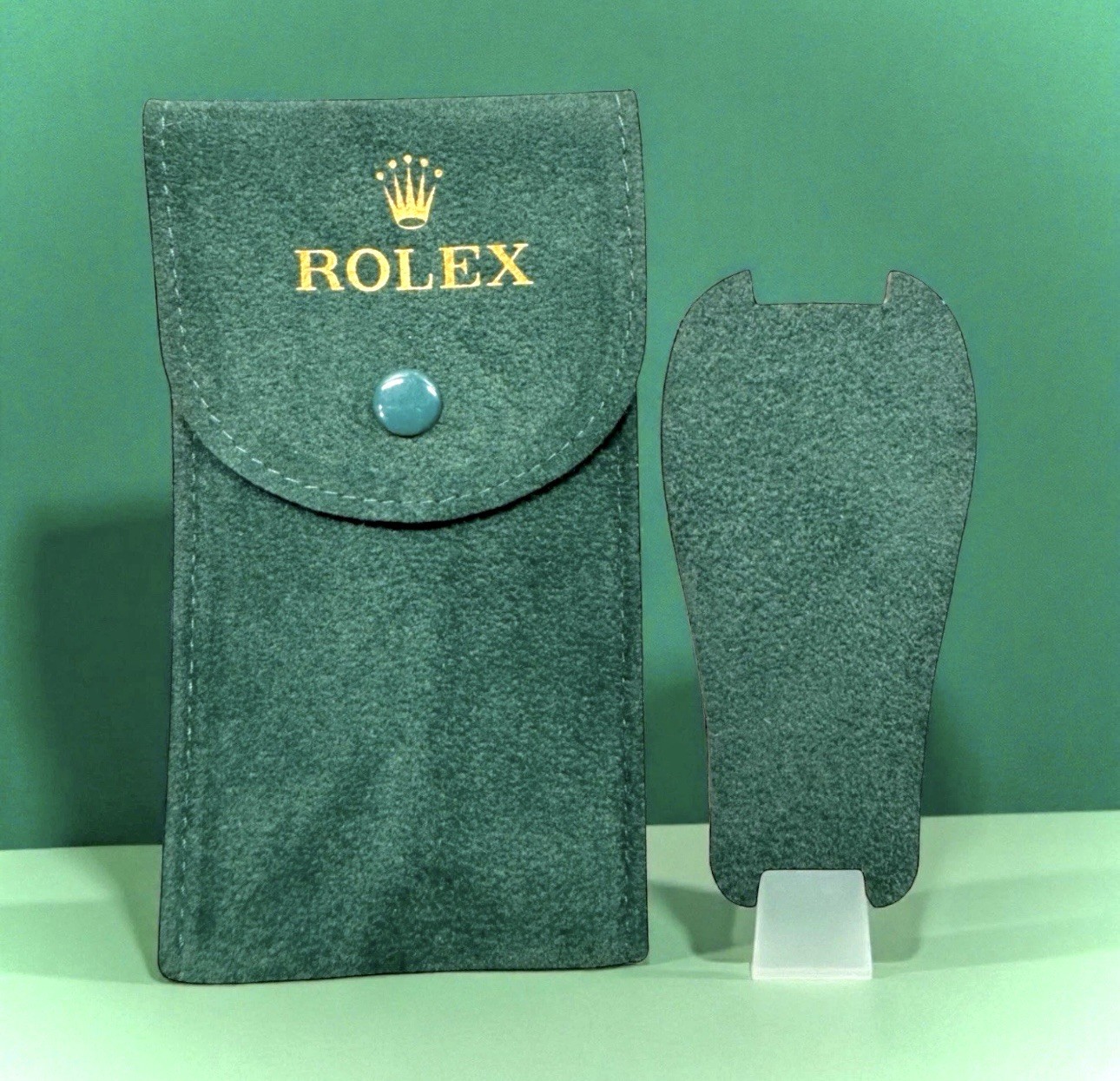 ROLEX GREEN SOFT VELVET TRAVEL POUCH - 1PC - SERVICE POUCH W/ INSERT ROLEX GREEN SOFT VELVET TRAVEL POUCH - 1PC - SERVICE POUCH W/ INSERT
