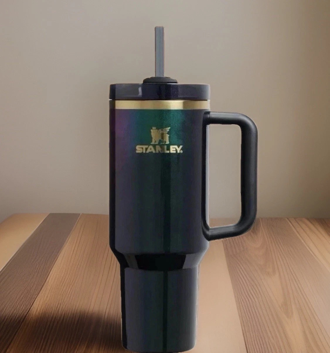 Stanley x Wicked  Elphaba Flowstate Quencher H2.0 Tumbler 40 oz -Limited Edition