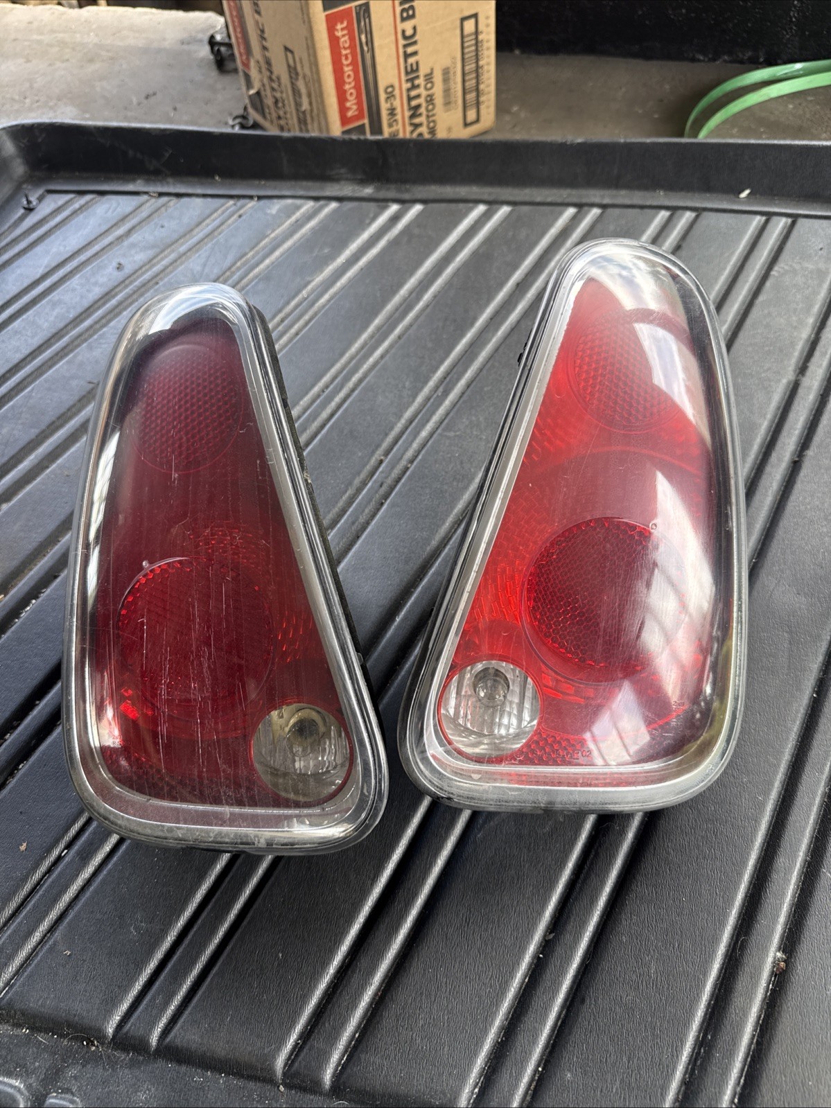 MINI COOPER Tail Lights 2004-2006 MINI COOPER Tail Lights 2004-2006