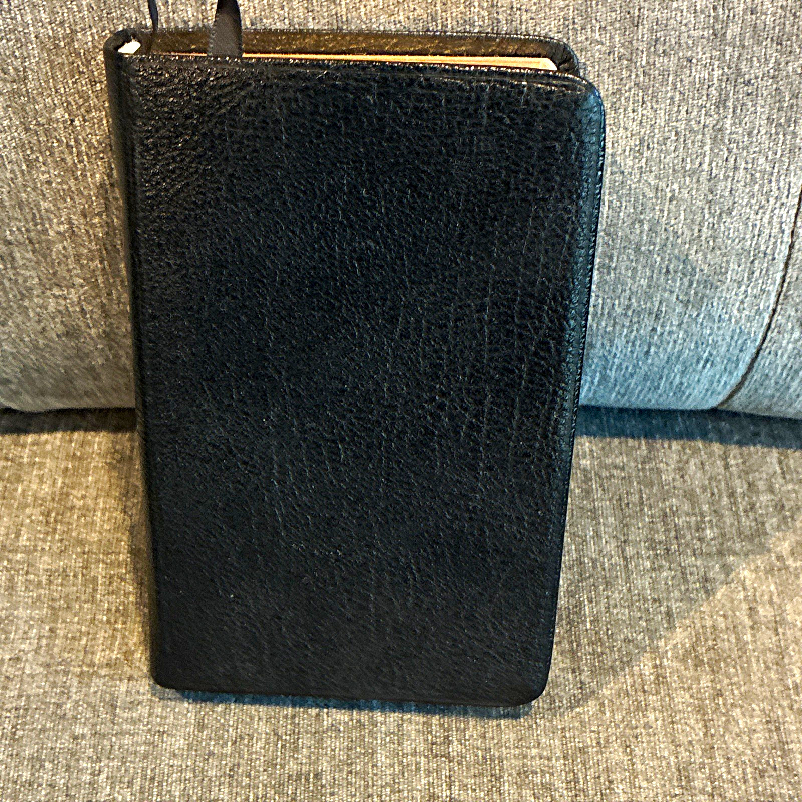 Holy Bible Authorised Version Leather Bound Oxford University Press 1890 English