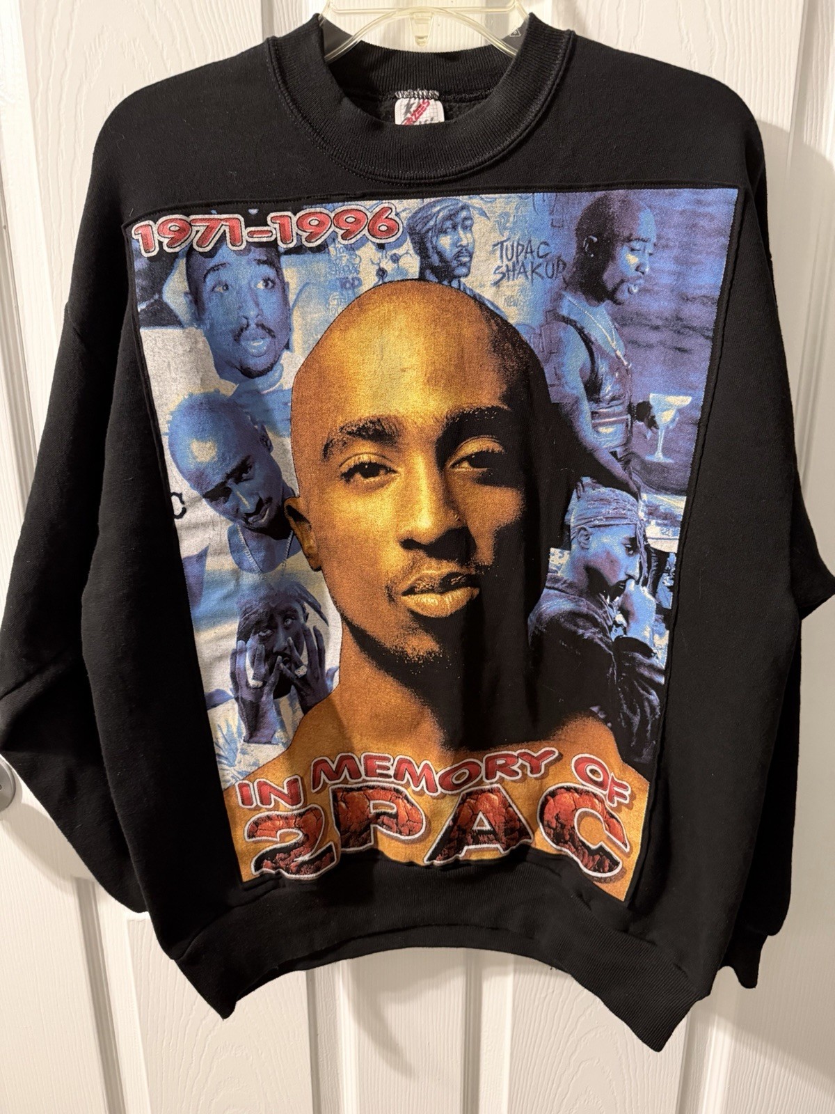 Vintage 90’s Tupac Shakur Rap Tee Crewneck Sweater Sz L 2pac Vintage 90’s Tupac Shakur Rap Tee Crewneck Sweater Sz L 2pac