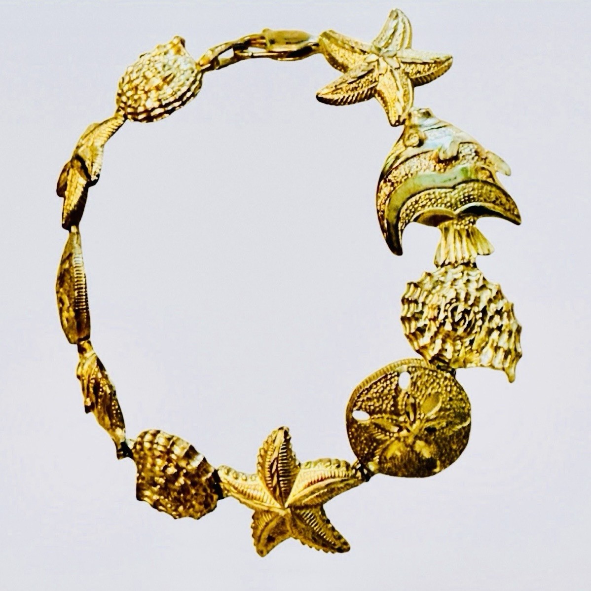Vintage 10K Solid Gold Sea Life Bracelet Fish Starfish Shell 7.5\