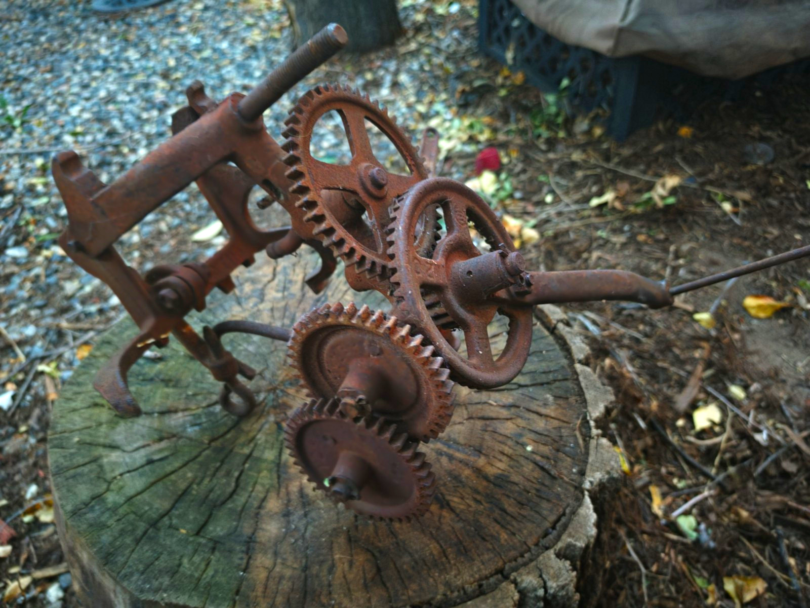 Vintage Original Cast Iron Hand Crank Geared Drill Clamp-On Tool Vintage Original Cast Iron Hand Crank Geared Drill Clamp-On Tool