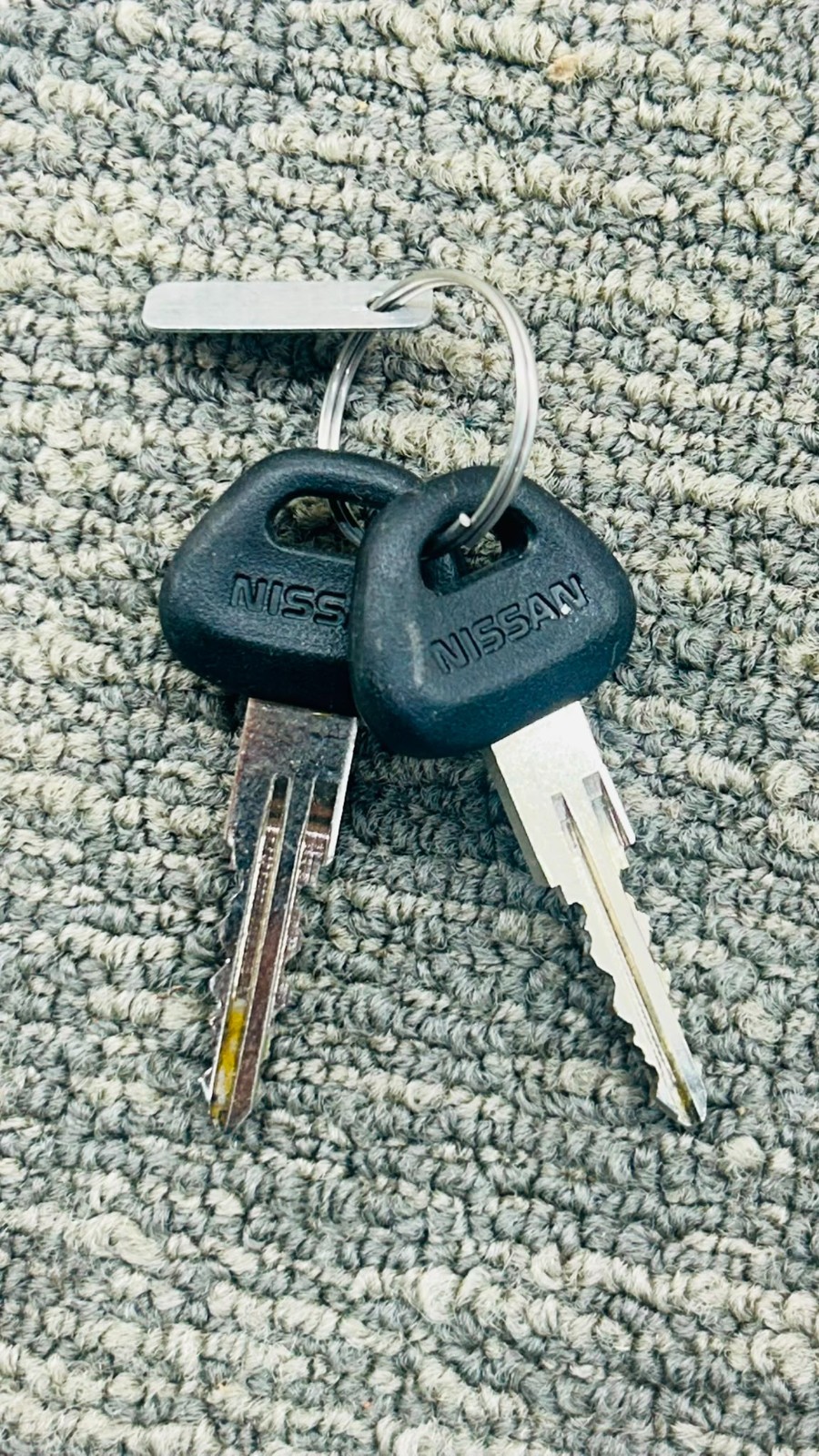 Genuine Nissan Car Keys Pair Vintage 1990s 2000s 240SX 300ZX Sentra 871432
