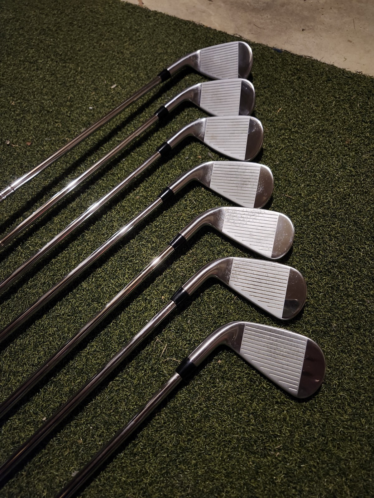 Titleist T300 2021 Iron Set 4-PW True Temper AMT R300 Red Regular Steel Mens RH