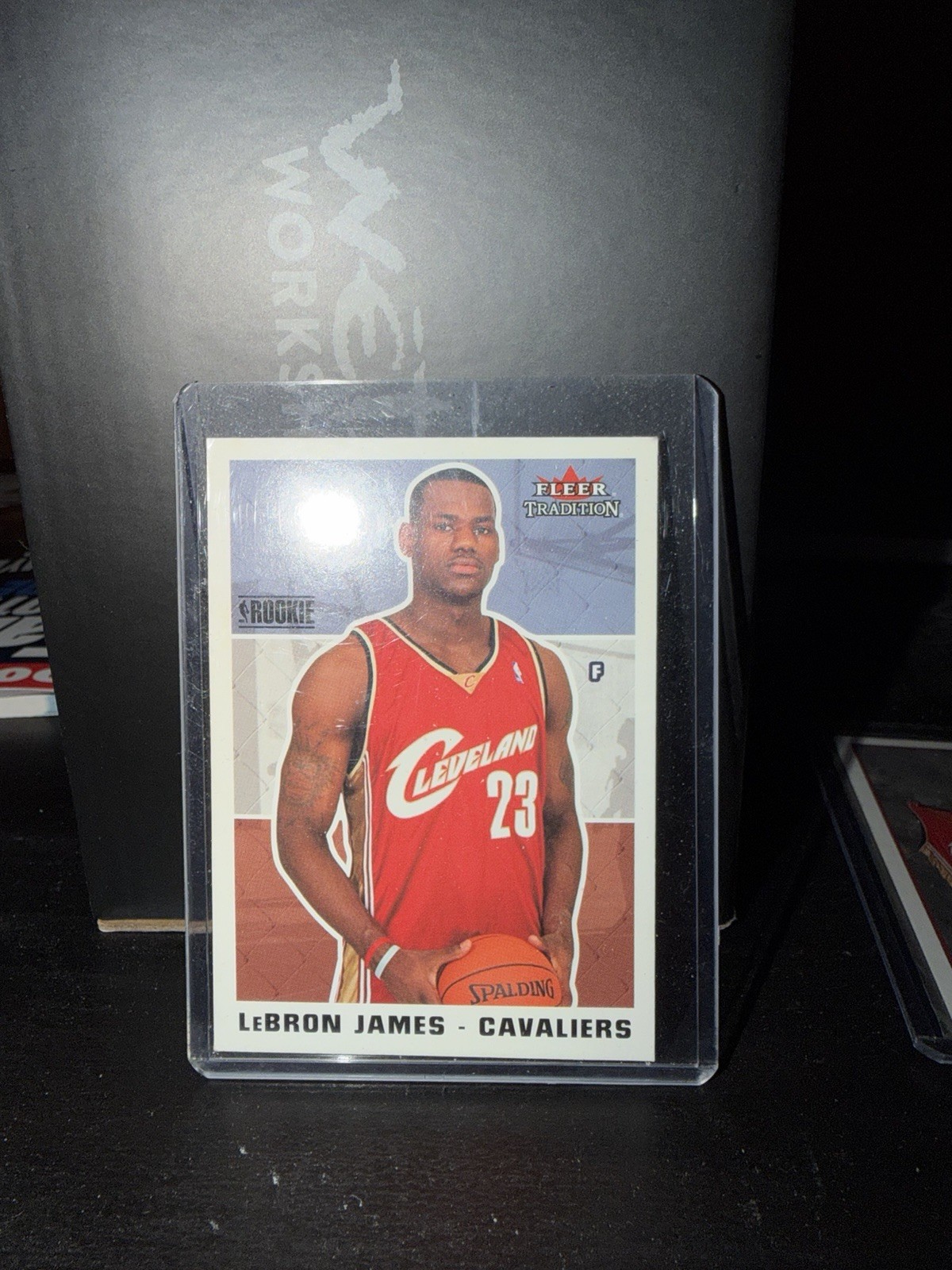 2003-04 Fleer Tradition - Rookie LeBron James #261 (RC)
