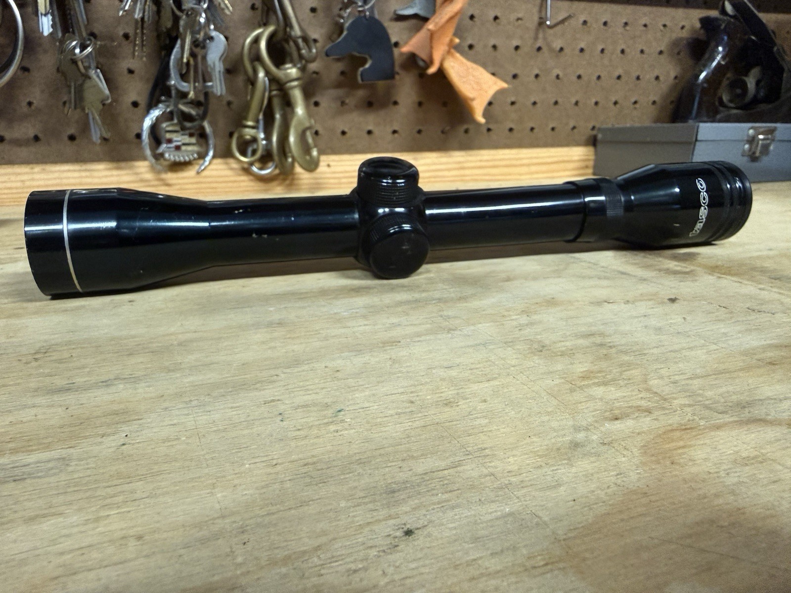 Vintage Tasco 4x32 Rifle Scope Gloss Black Duplex Reticle Clear Optics Taiwan