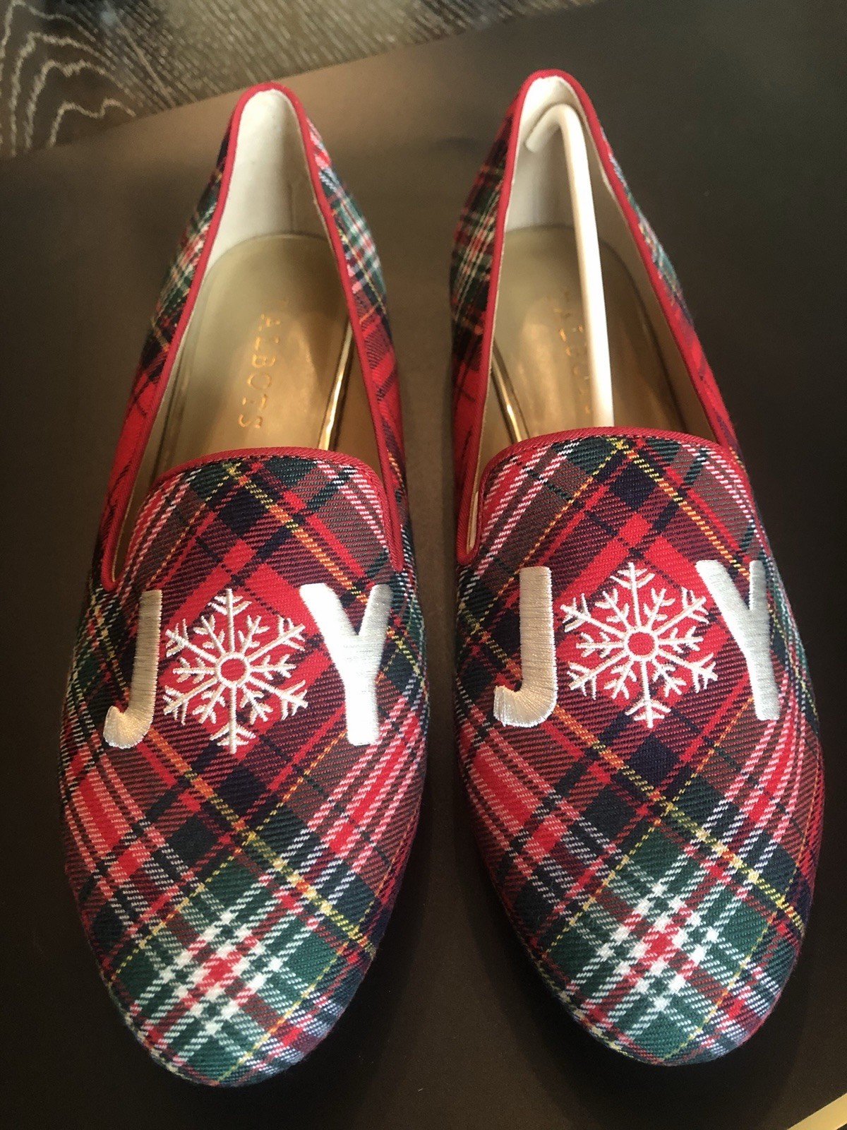 Brand New/Never Worn Talbot’s “Ryan” Christmas Plaid Loafers Women’s 7.5M