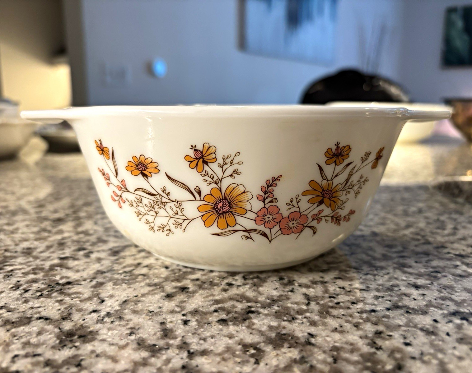 Vintage Pyrex England Wildflower Pattern Casserole Dish Vintage Pyrex England Wildflower Pattern Casserole Dish
