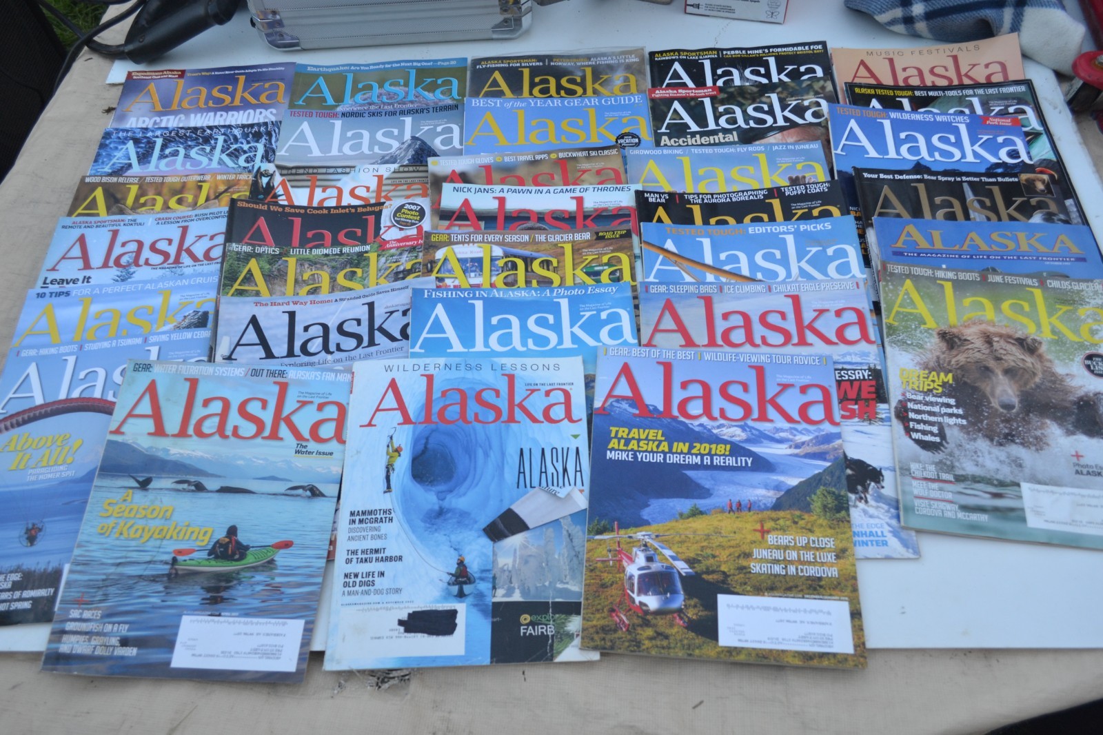 Lot of (40) Alaska Magazines 2000\'s Bonus calander and Fish Alaska magazines
