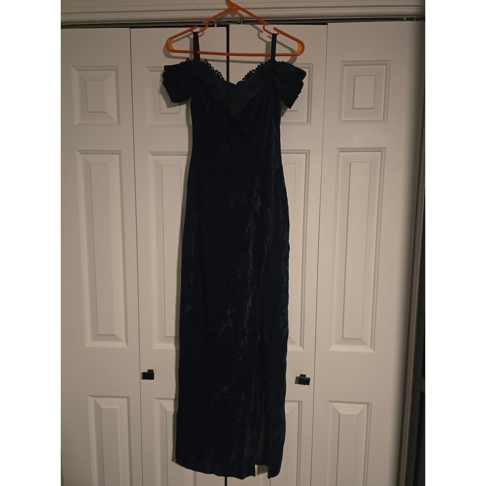 Vintage Jump Velvet Maxi Dress Off Shoulder Teal Blue Lace Trim Gown Size 3/4 Vintage Jump Velvet Maxi Dress Off Shoulder Teal Blue Lace Trim Gown Size 3/4