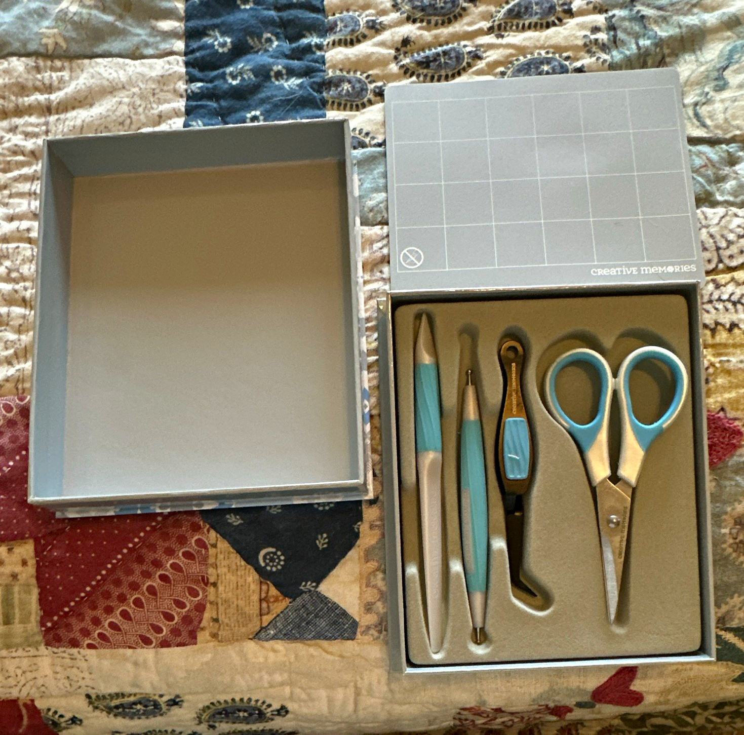 Creative Memories Tool Kit Scrapbooking Set w/ Scissors, Tweezers, Cutting Mat