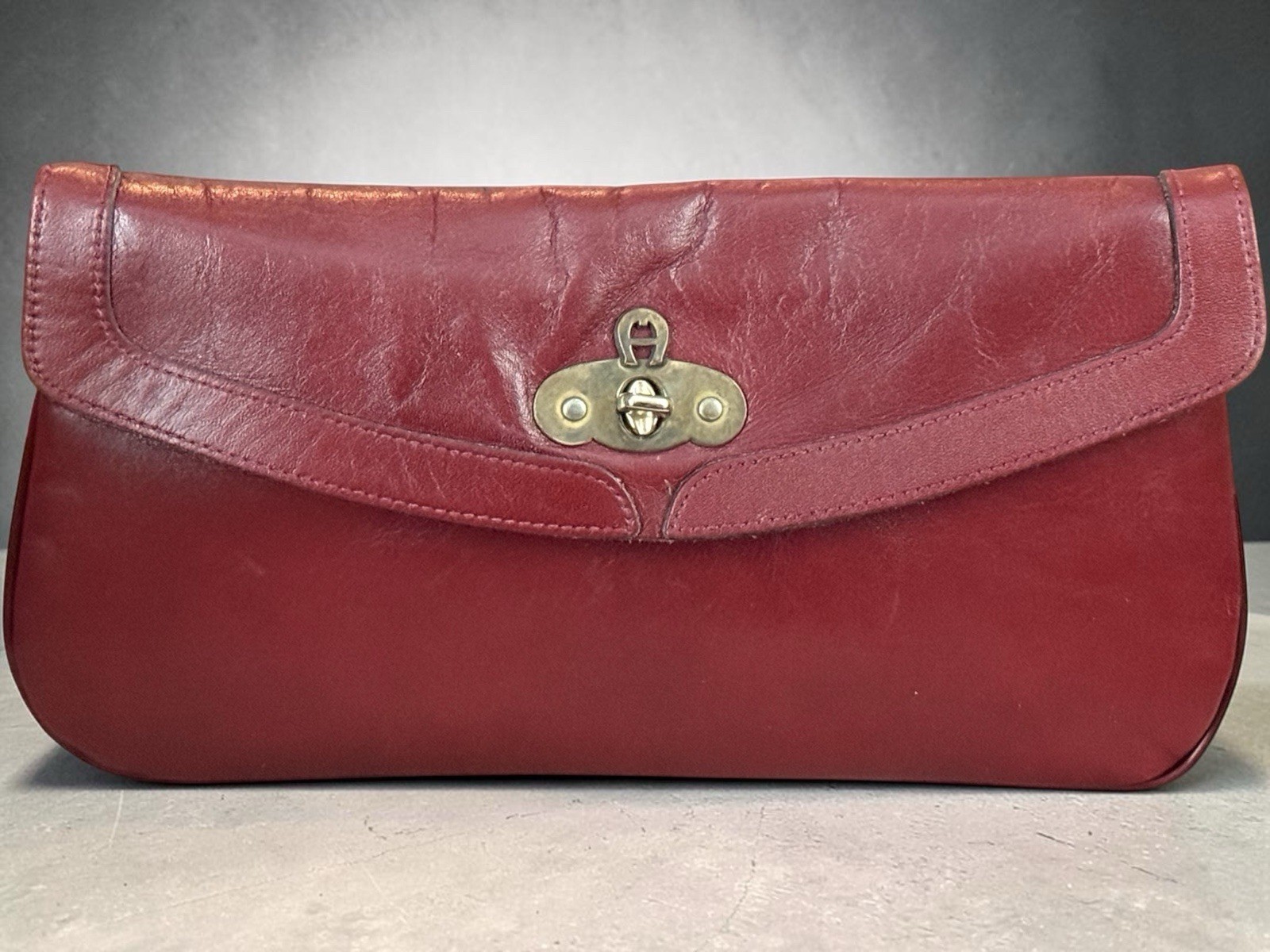 VTG 60s Etienne Aigner Handmade Oxblood Red Leather Kisslock Clutch Purse Bag