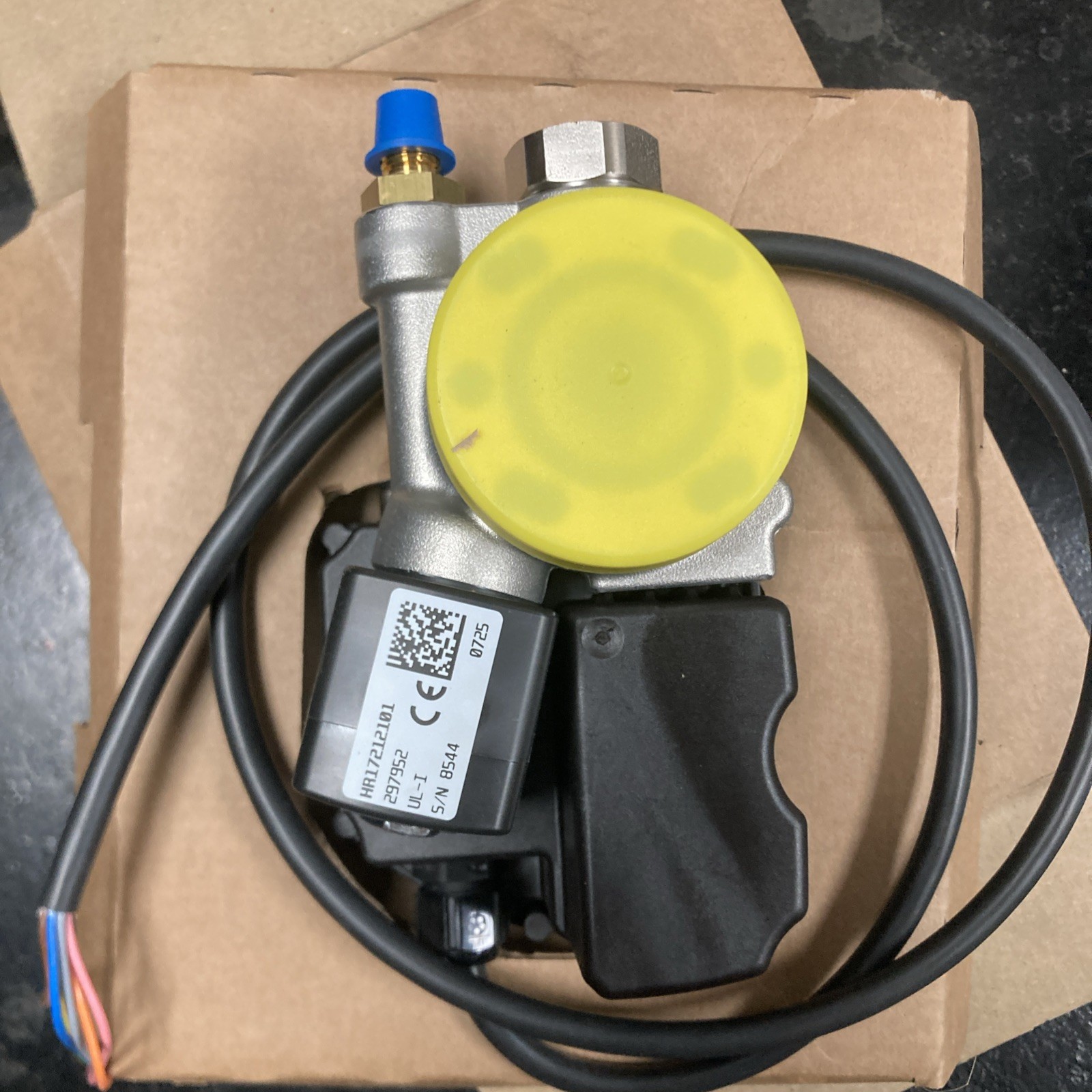 Kriwan Oil Level Regulator INT 280-130 Kriwan Oil Level Regulator INT 280-130