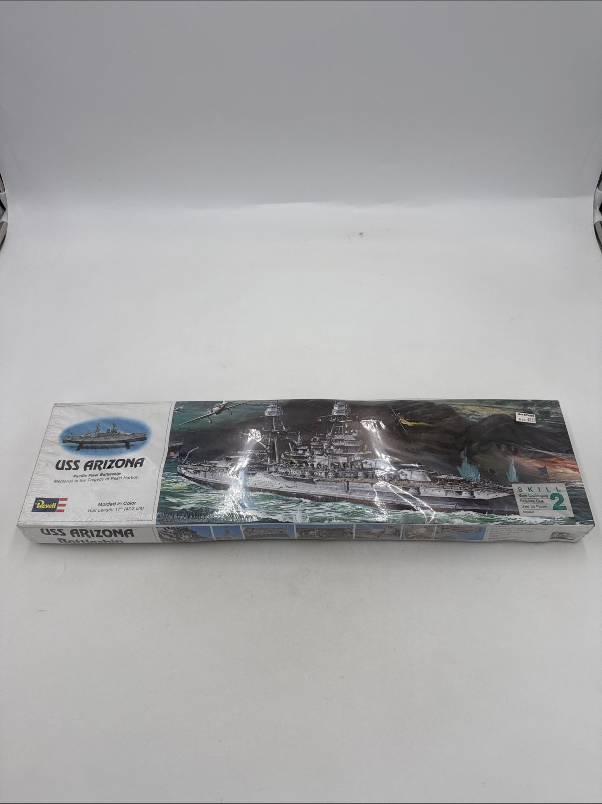 NOS Revell U.S.S Arizona  Ship Model Scale 1/426 17\