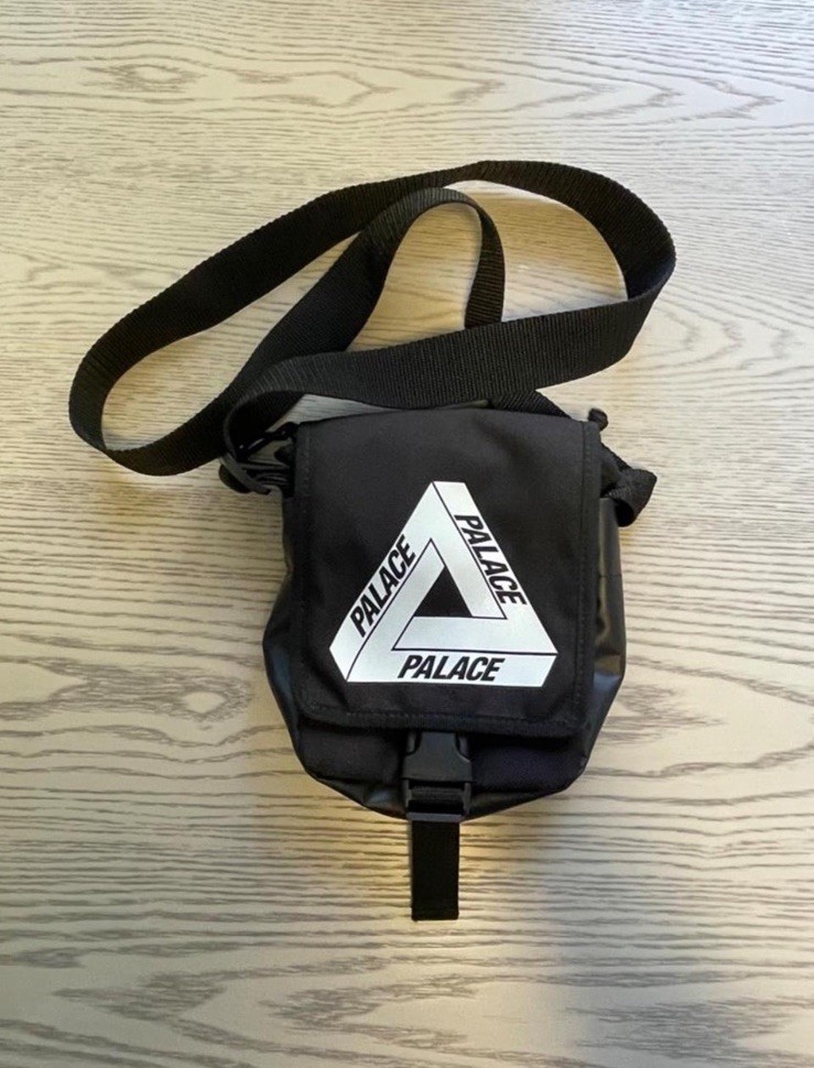 Palace Skateboards Tri-Ferg Shoulder Crossbody Bag Black