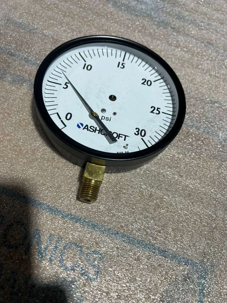 ASHCROFT 45W1000H02L-30 / 0-30 PSI PRESSURE GAUGE  4.5” FACE /1/4 NPT STK L707CC