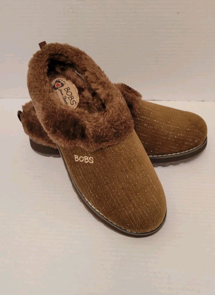 Bob’s By Skechers Womens 10 Memory Foam Lined Cozy Hardsole Slippers NWOT
