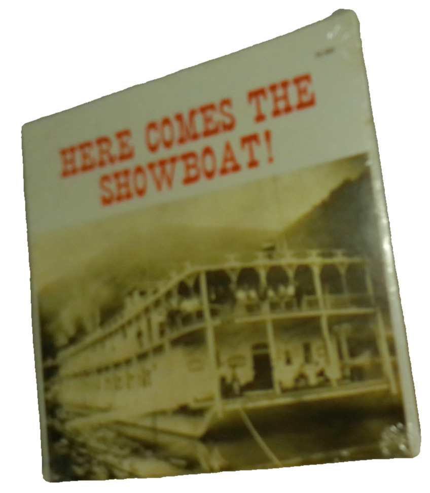 Here Comes the Showboat NOS sealed vintage record Calliope music Golden Crest Here Comes the Showboat NOS sealed vintage record Calliope music Golden Crest