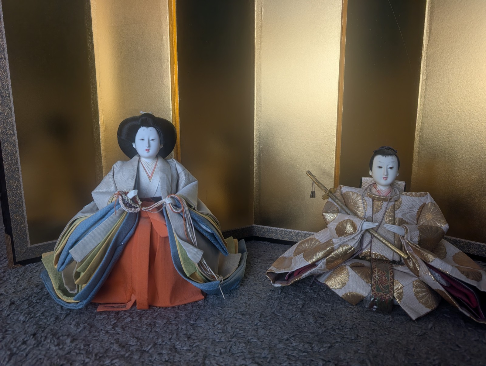 Japanese Hina Wooden Vintage Set Of 2 Each 12in Wide With A Large Screen Japanese Hina Wooden Vintage Set Of 2 Each 12in Wide With A Large Screen