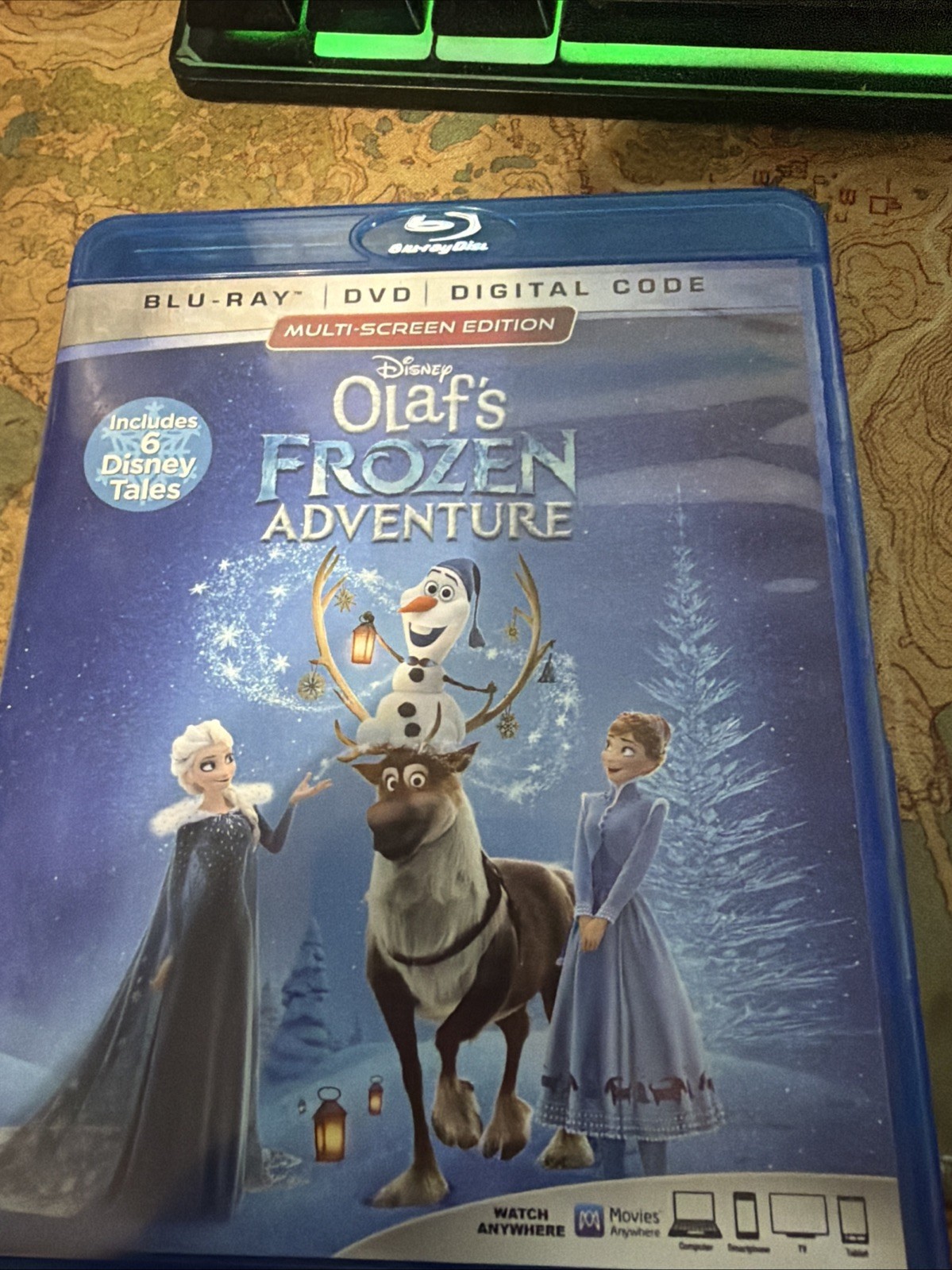 Disney Olaf\'s Frozen Adventure 6 Tales Blu-ray/DVD Set