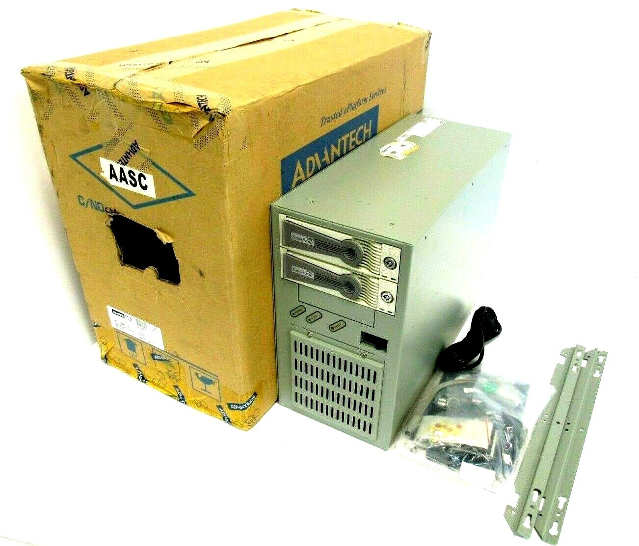 NEW ADVANTECH IPC-6608BP-30Z INDUSTRIAL PC 8 SLOT IPC6608BP30Z SUPER SWAP 1000 NEW ADVANTECH IPC-6608BP-30Z INDUSTRIAL PC 8 SLOT IPC6608BP30Z SUPER SWAP 1000