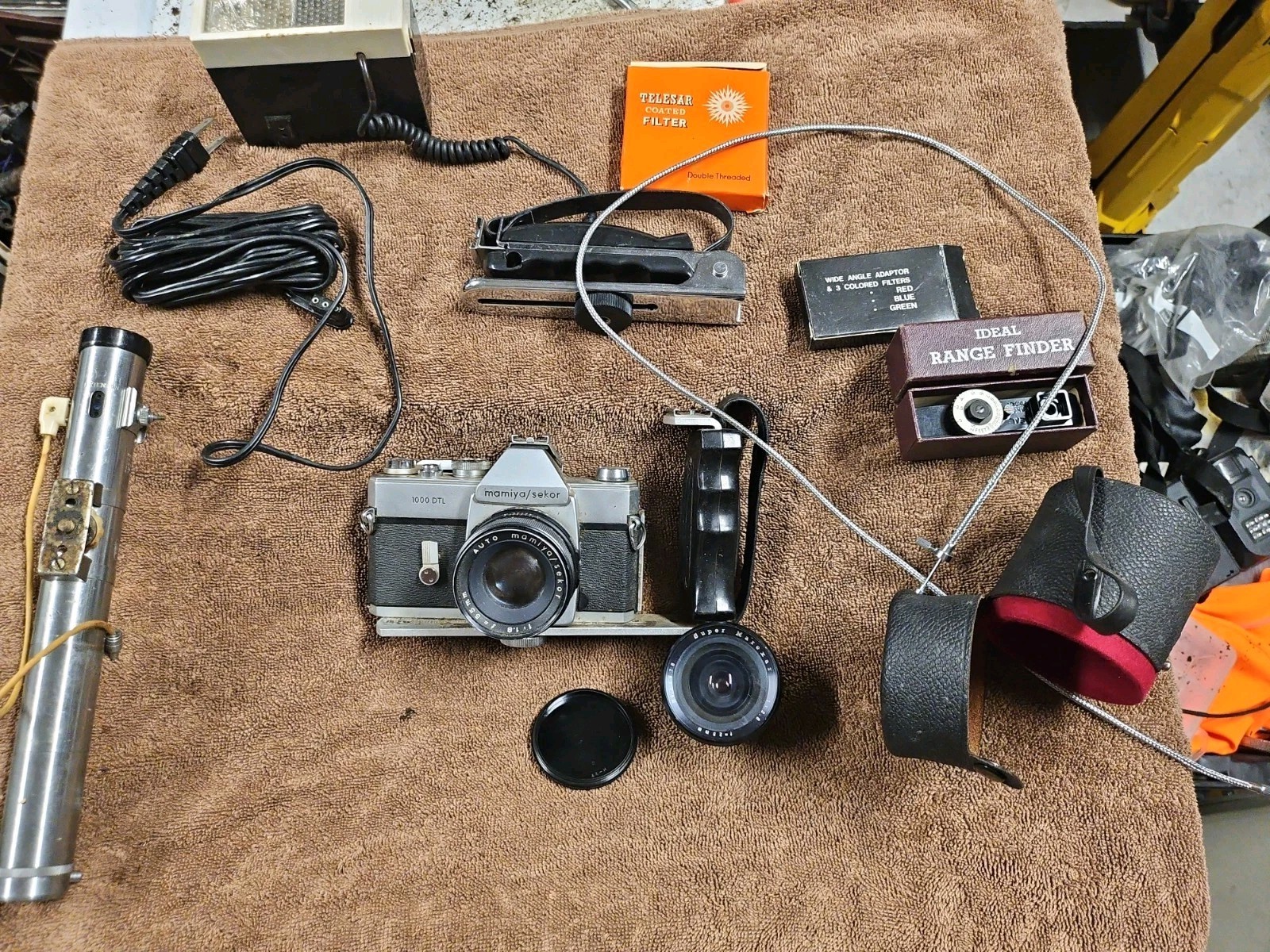 Mamiya/Sekor Camera w/extra Lense And Accessories Mamiya/Sekor Camera w/extra Lense And Accessories