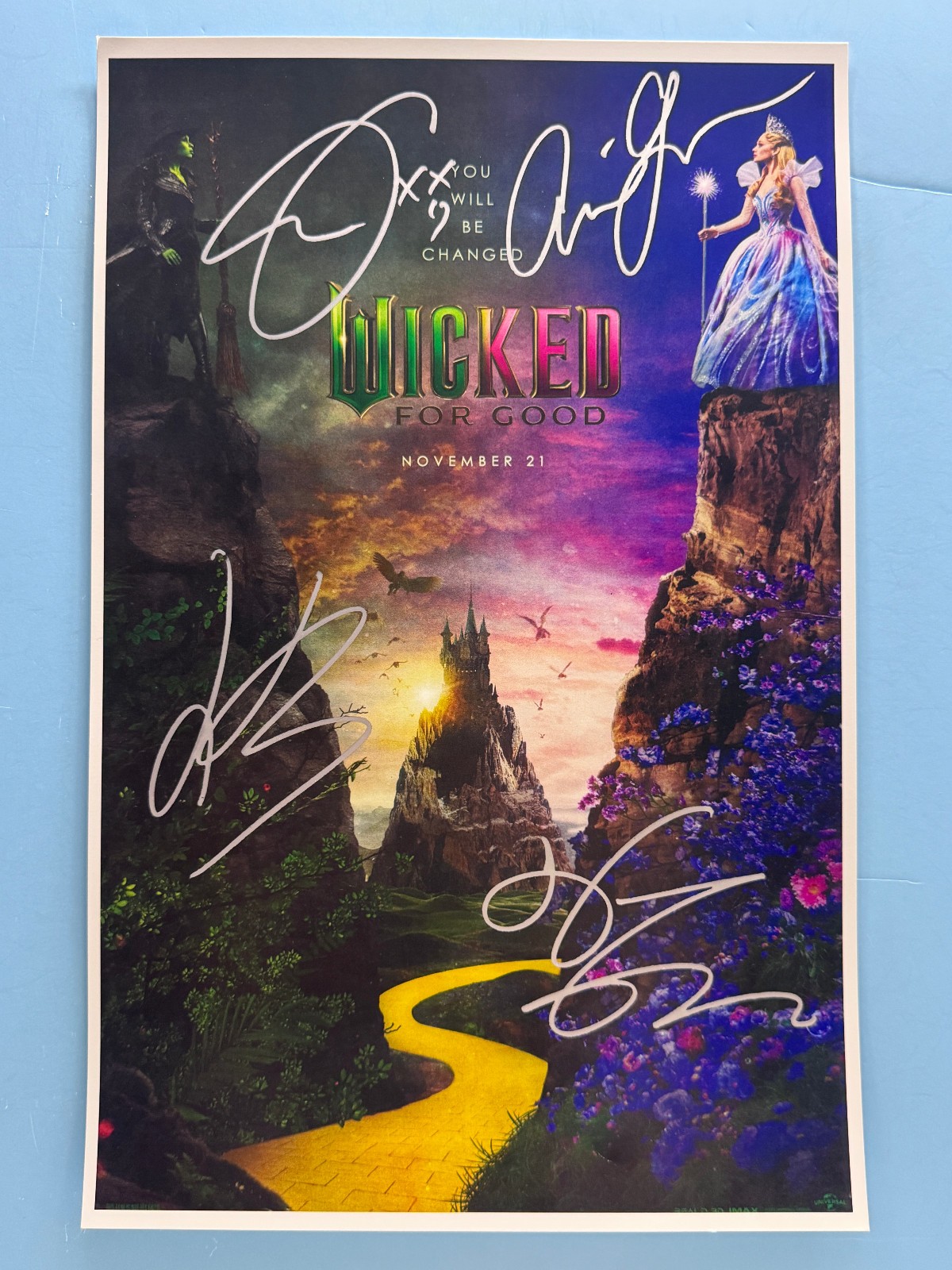 WICKED FOR GOOD MOVIE POSTER 11x17 SIGNED BY 4 AUTHENTICATED with COA WICKED FOR GOOD MOVIE POSTER 11x17 SIGNED BY 4 AUTHENTICATED with COA