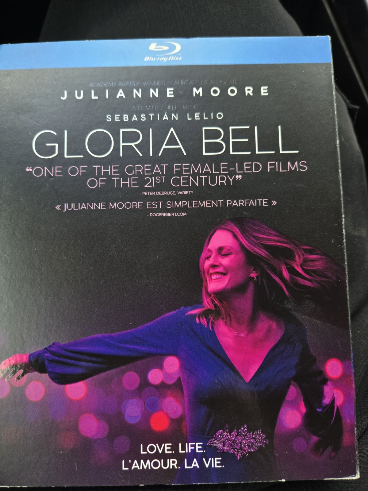Gloria Bell Blu-ray Movie w/Slipcover Julianne Moore Gloria Bell Blu-ray Movie w/Slipcover Julianne Moore