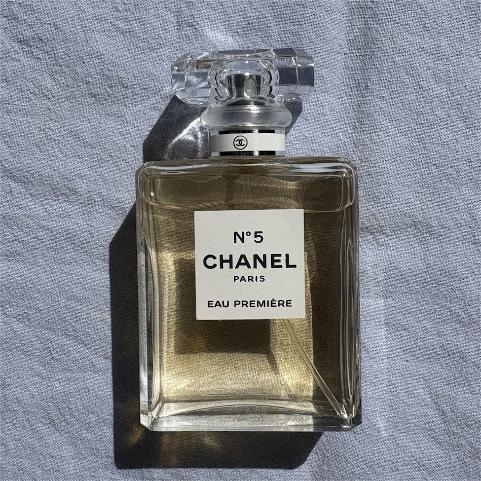 CHANEL N°5 Eau Première Eau de Parfum Spray, Regular Size 1.7 fl oz