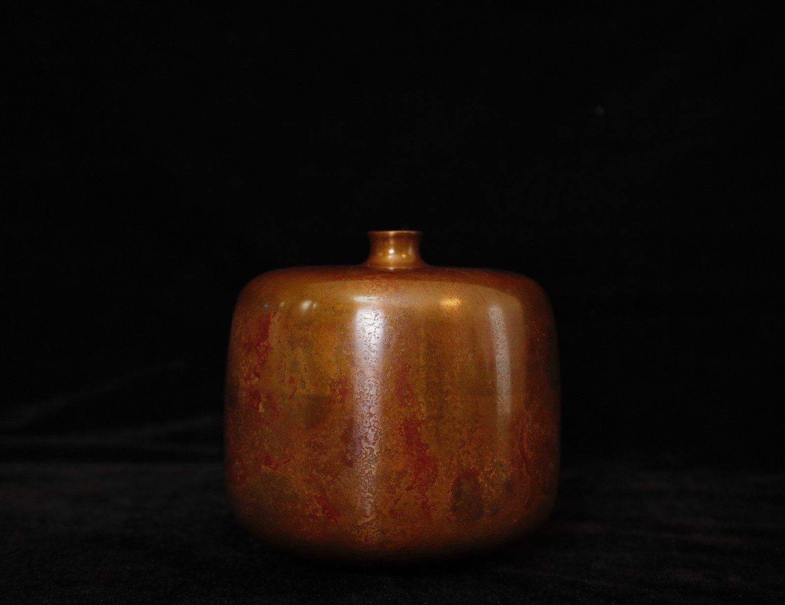 Superb  Bronze Vase  by a Nitten Artist.  ZQ80