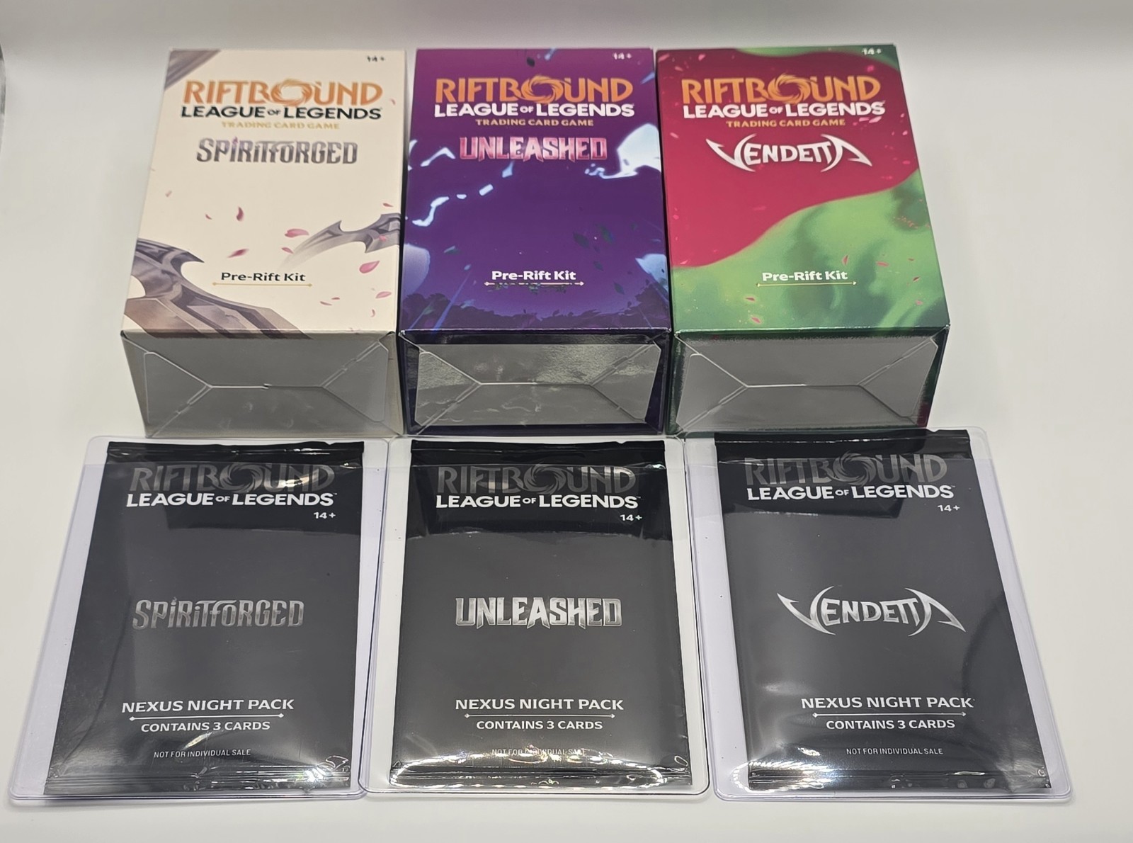 RIFTBOUND LEAGUE OF LEGENDS SFD, Unl, Vendetta Pre-Rift Kit And Nexus Night Pack